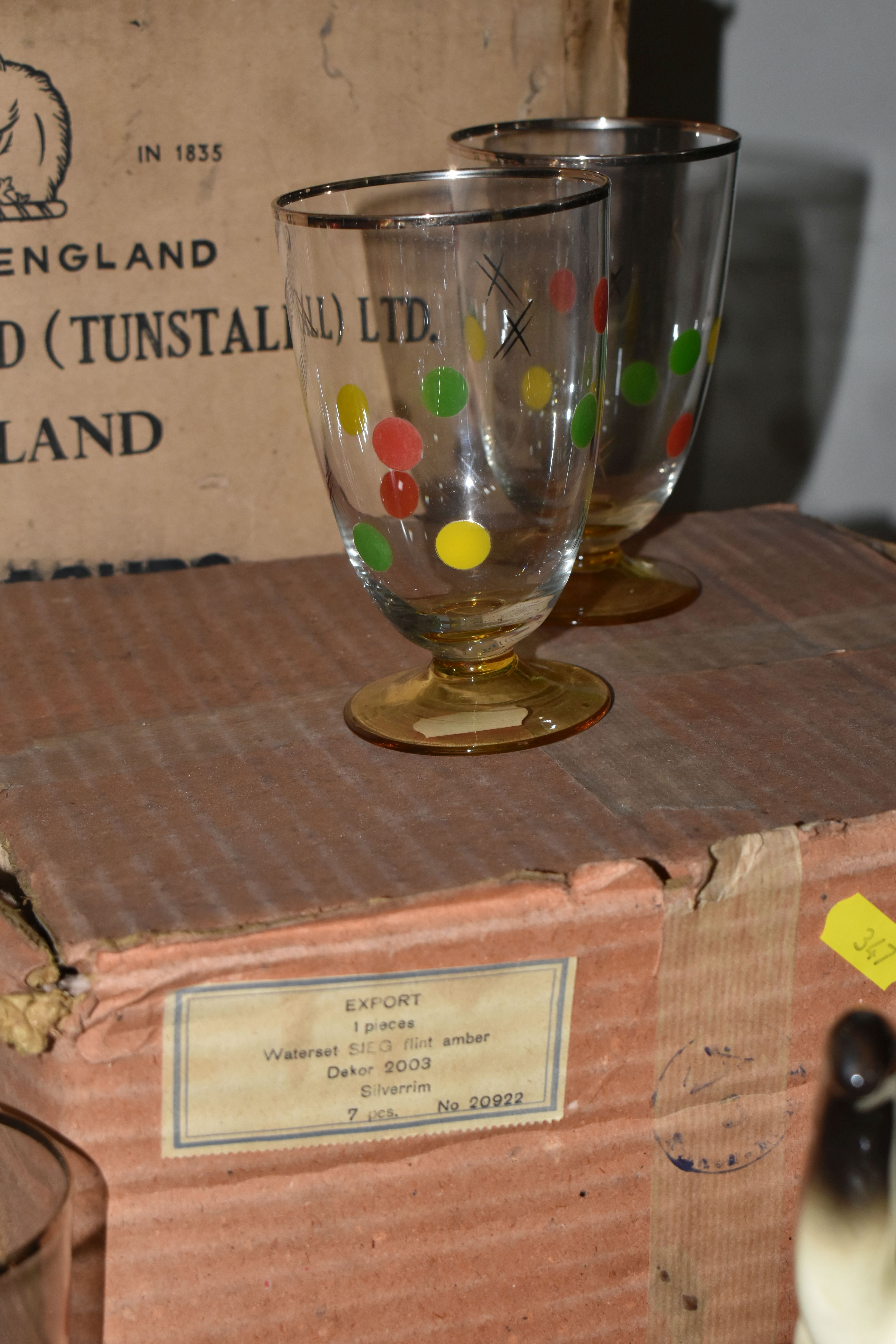 FIVE BOXES AND LOOSE CERAMICS AND GLASS WARE, to include a boxed mid twentieth century glass - Image 6 of 14