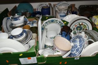 FOUR BOXES AND LOOSE DINNER WARE AND OTHER CERAMICS, to include nine pieces of Wedgwood Blue Siam,