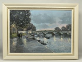 CHARLES ROWBOTHAM (BRITISH CONTEMPORARY) 'TWILIGHT AT RICHMOND BRIDGE', figures walking beside the