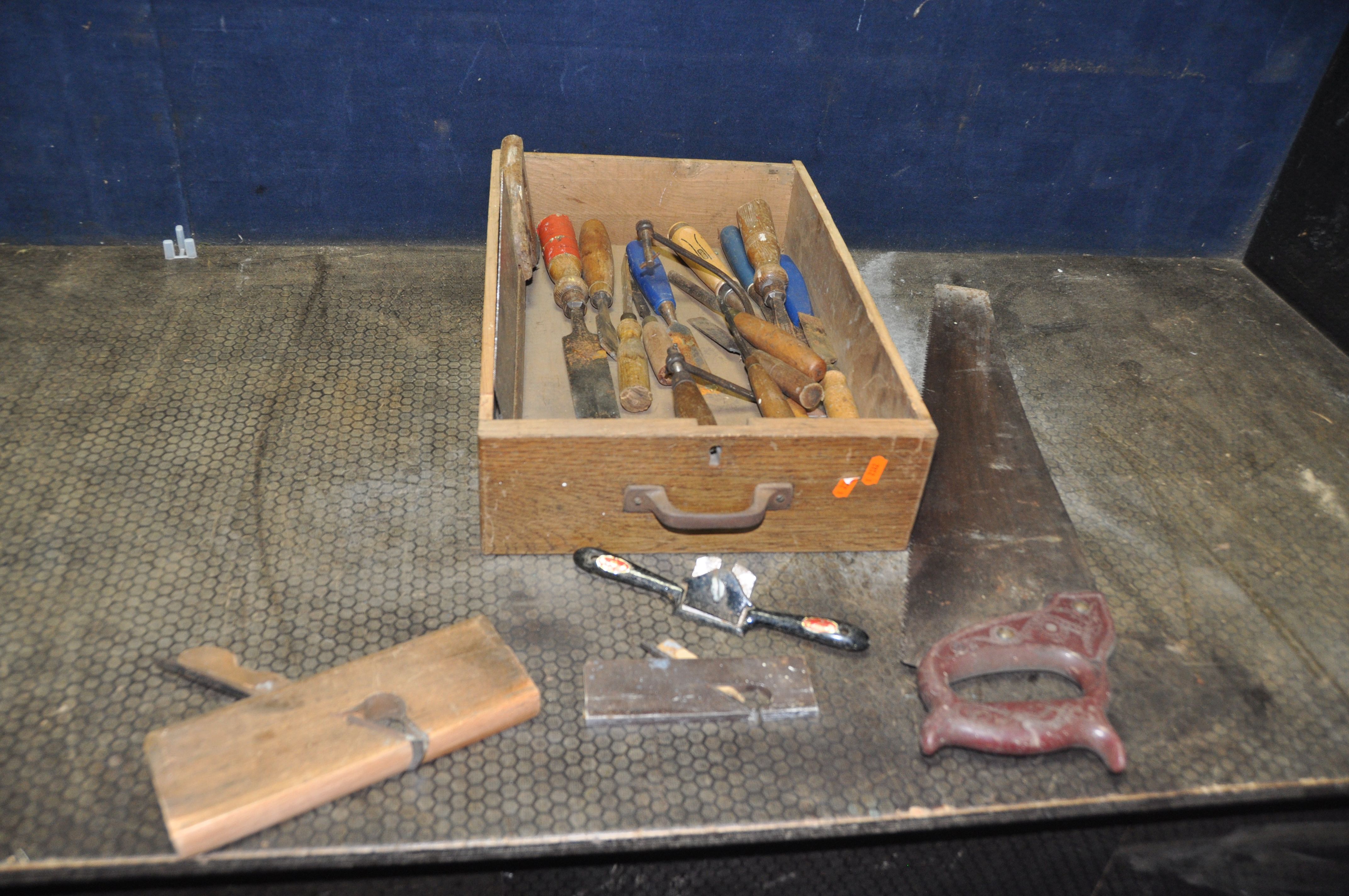 A WOODEN DRAWER CONTAINING CARPENTRY TOOLS including a vintage steel rebate plane with 5/8in cut 6in