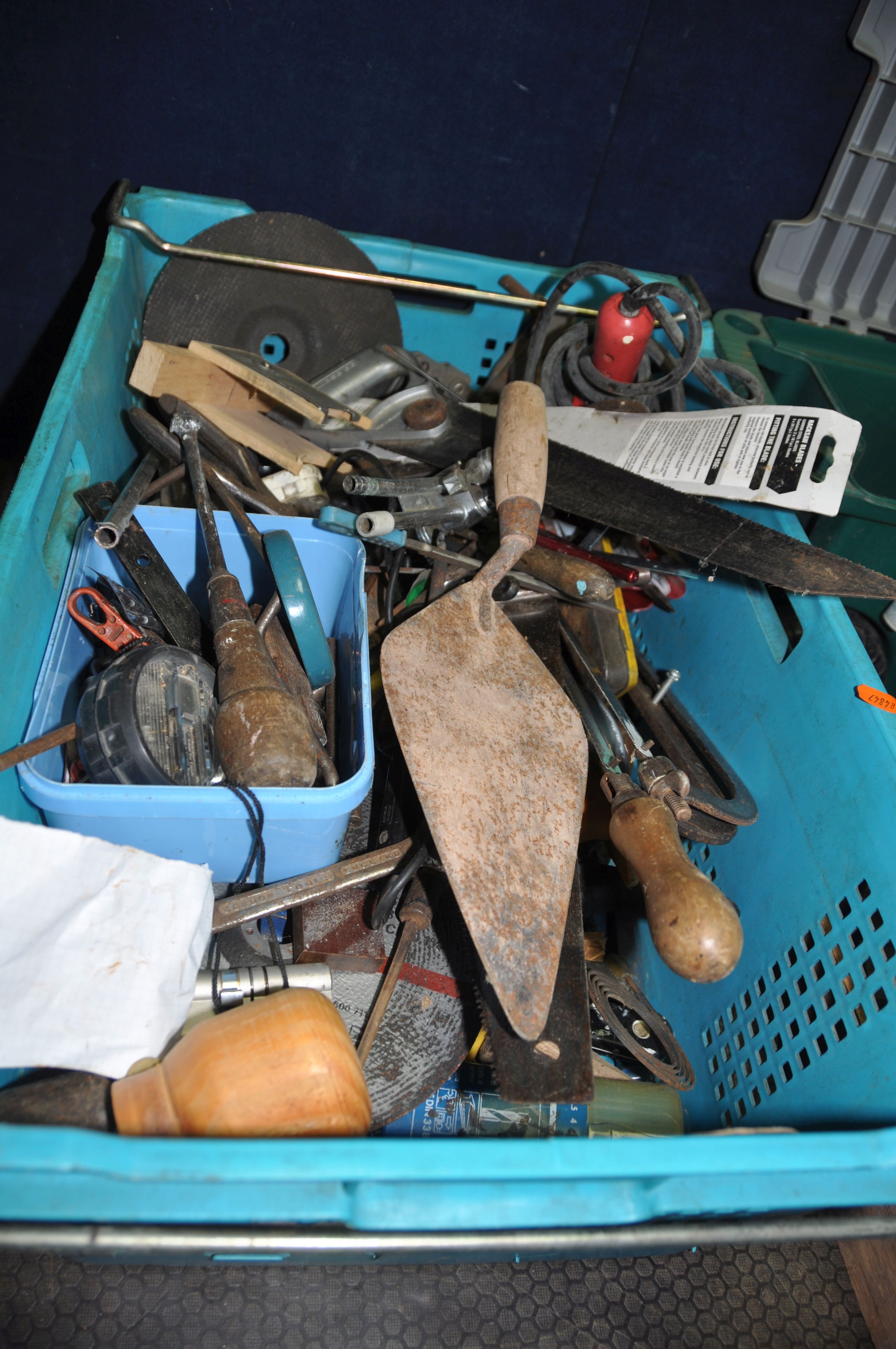 A WOODEN BOX, A TRAY AND TWO PLASTIC BOXES CONTAINING TOOLS including files, rasps, taps and dies - Image 2 of 6