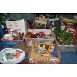 A LARGE QTY OF CHRISTMAS DECORATIONS IN TEN BOXES AND LOOSE, including artificial wreaths,