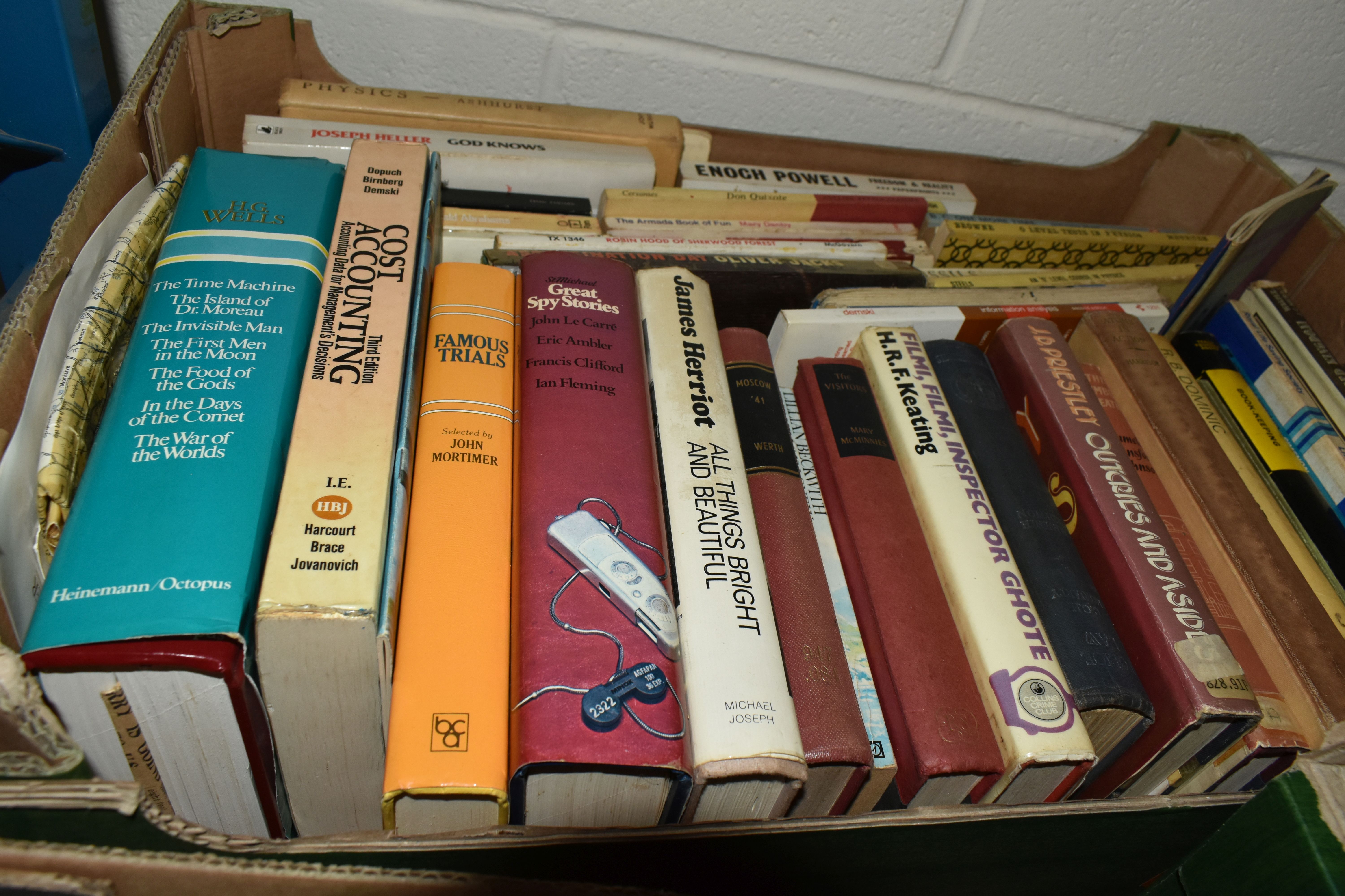 FIVE BOXES OF BOOKS AND, FOLDED MAPS AND GUIDE BOOKS, including six Observer books, other books - Image 5 of 6