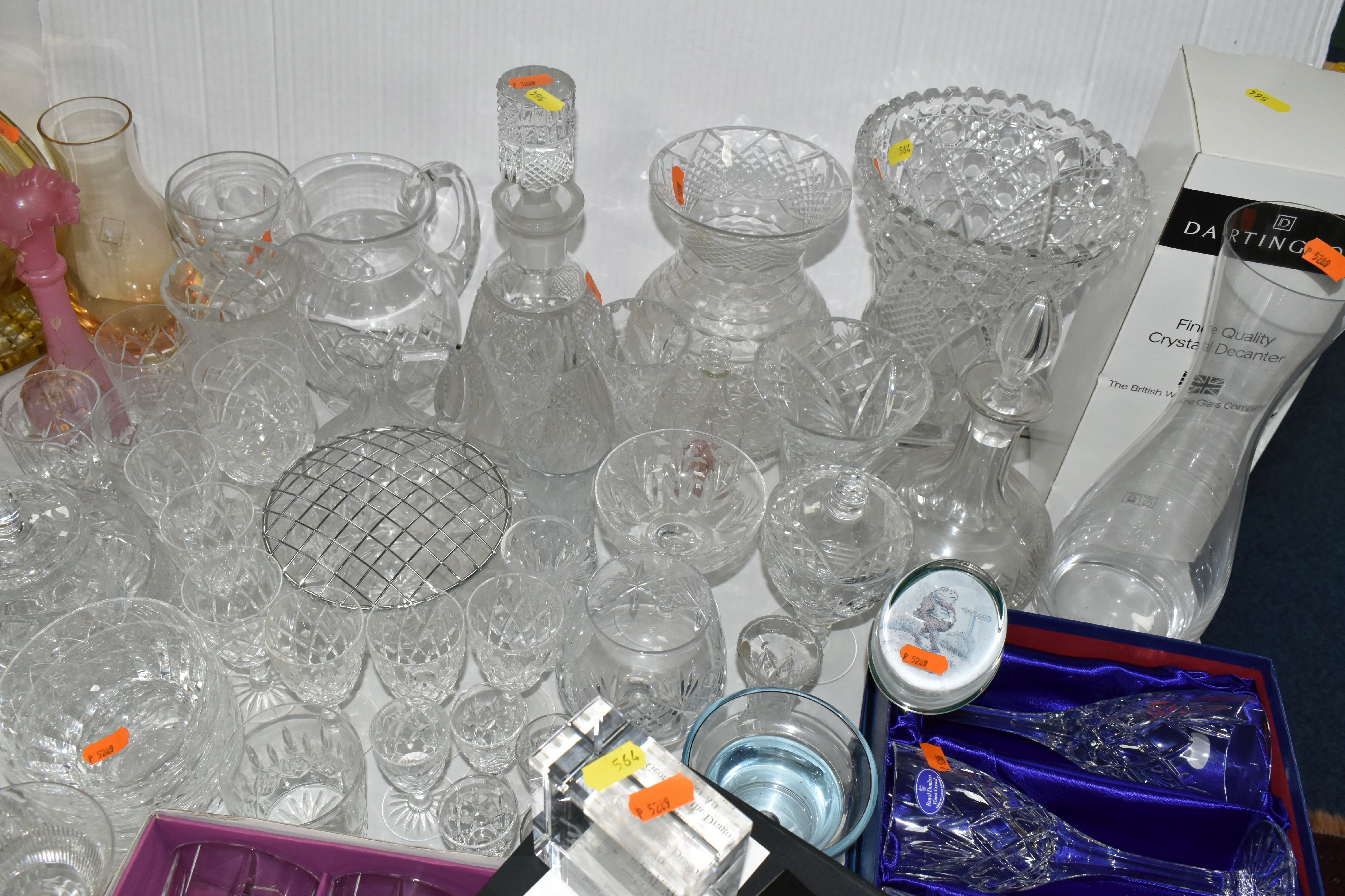 A LARGE QUANTITY OF CUT CRYSTAL AND GLASSWARE, comprising a boxed Dartington Crystal contemporary - Image 6 of 8