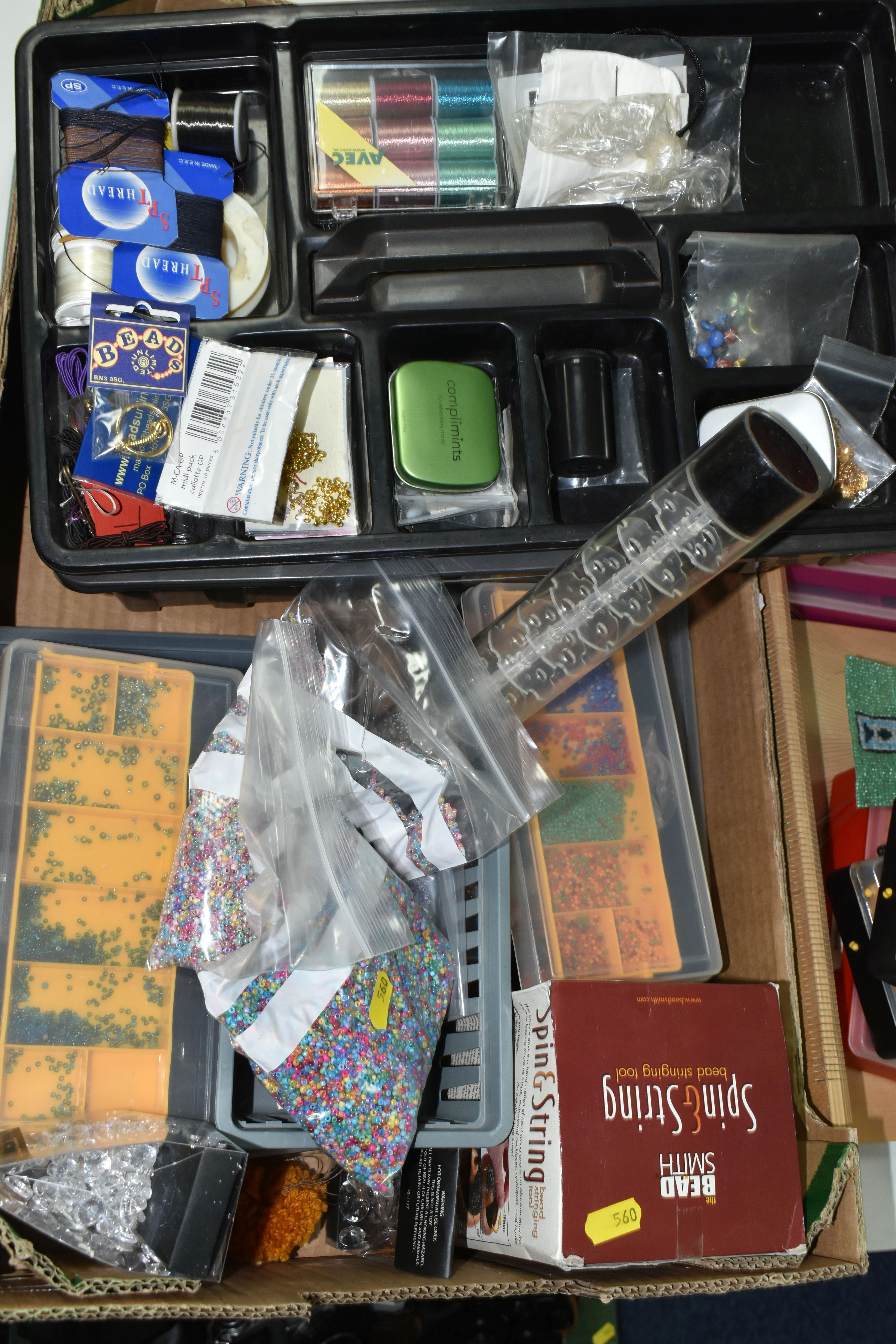 TWO BOXES AND LOOSE GLASS AND PLASTIC BEADS AND BEADING LOOM, to include twelve plastic storage - Image 10 of 10