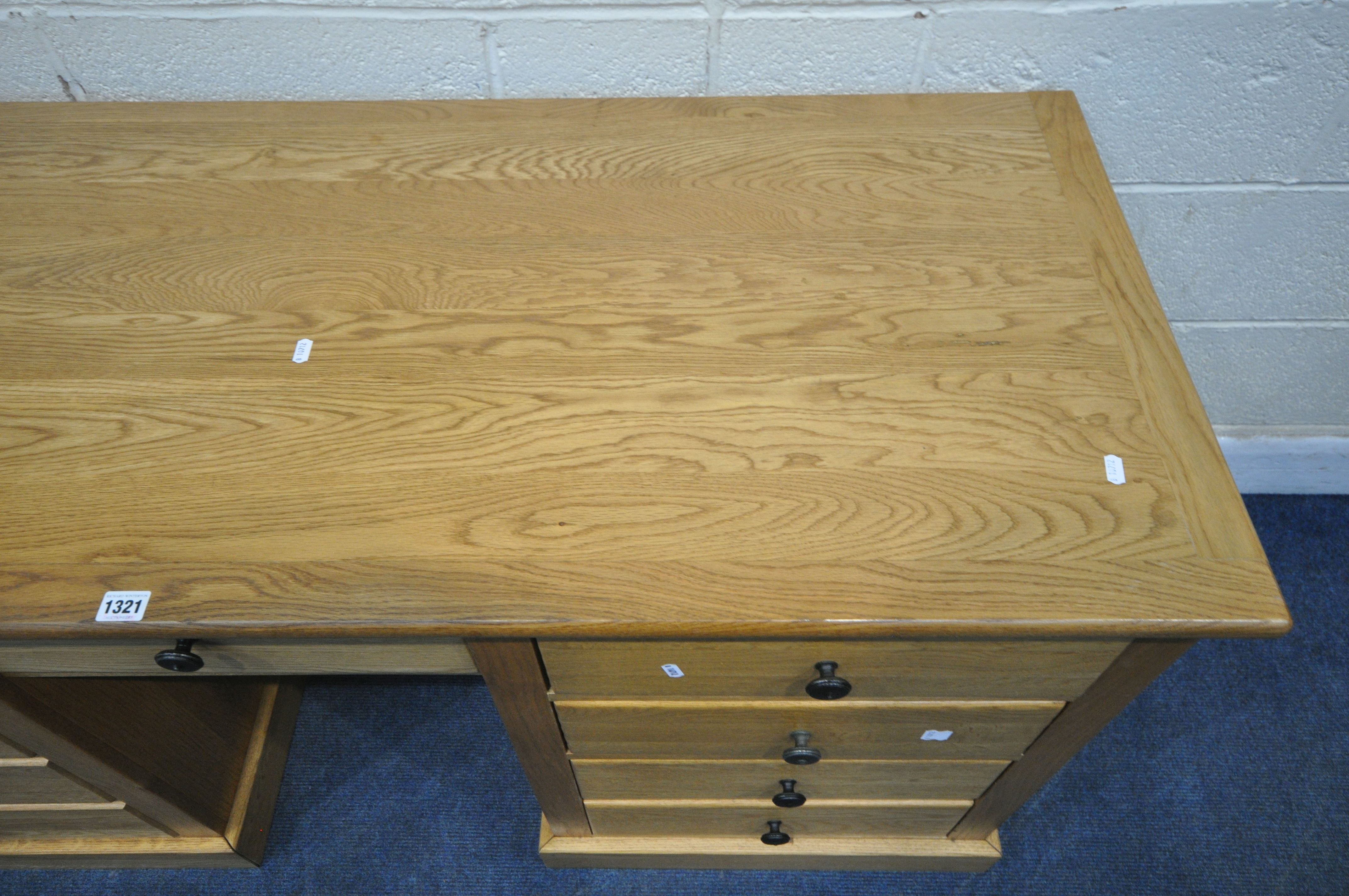 A HEAVY SOLID OAK DESK, fitted with five assorted drawers and a cupboard door, length 155cm x - Bild 3 aus 6