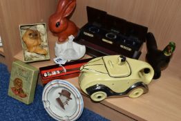 A GROUP OF NAMED CERAMICS AND COLLECTABLES, comprising a Sadler novelty yellow racing car teapot