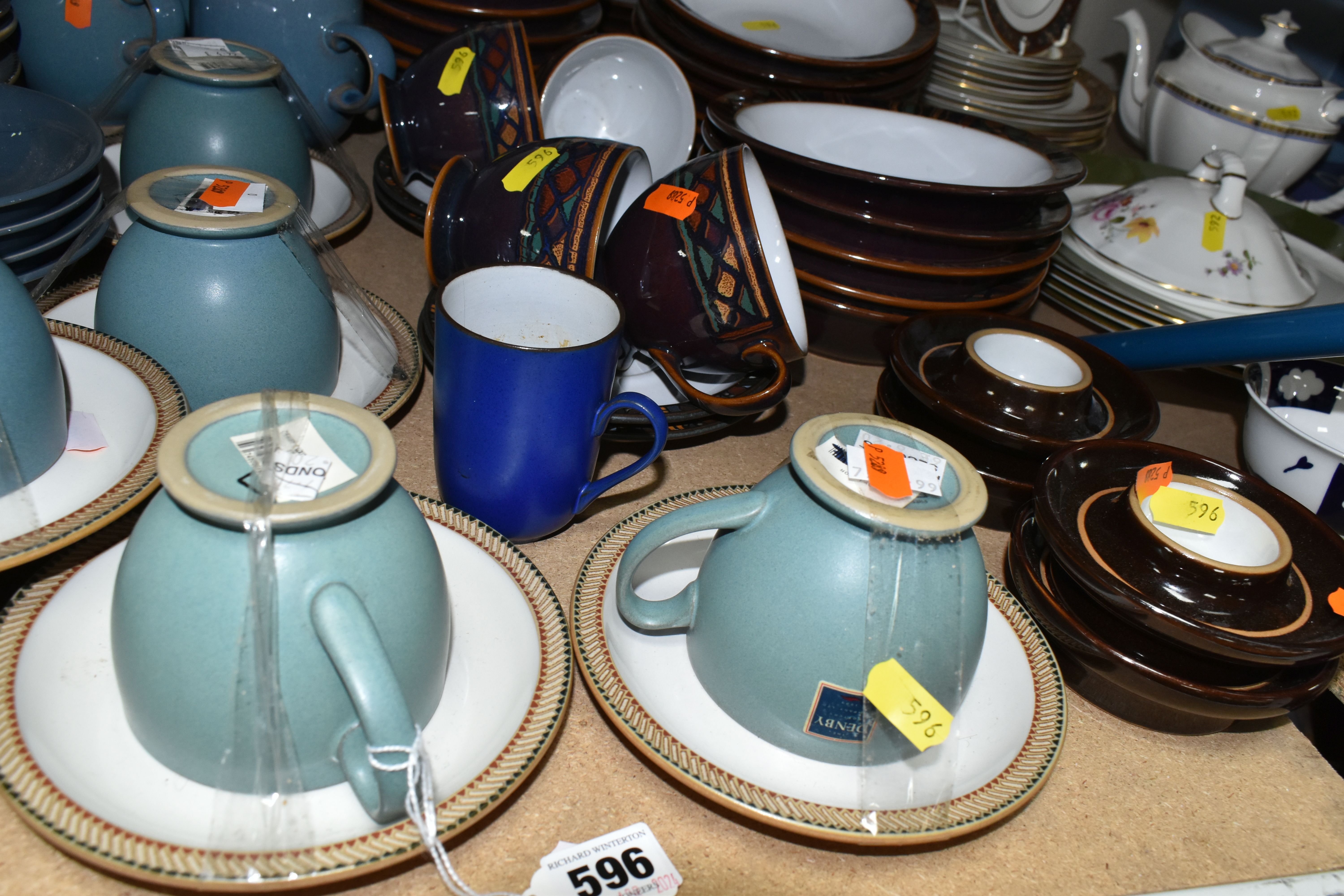 A LARGE COLLECTION OF DENBY TABLEWARE, comprising five 'Luxor' design cups and five saucers, four - Image 4 of 6