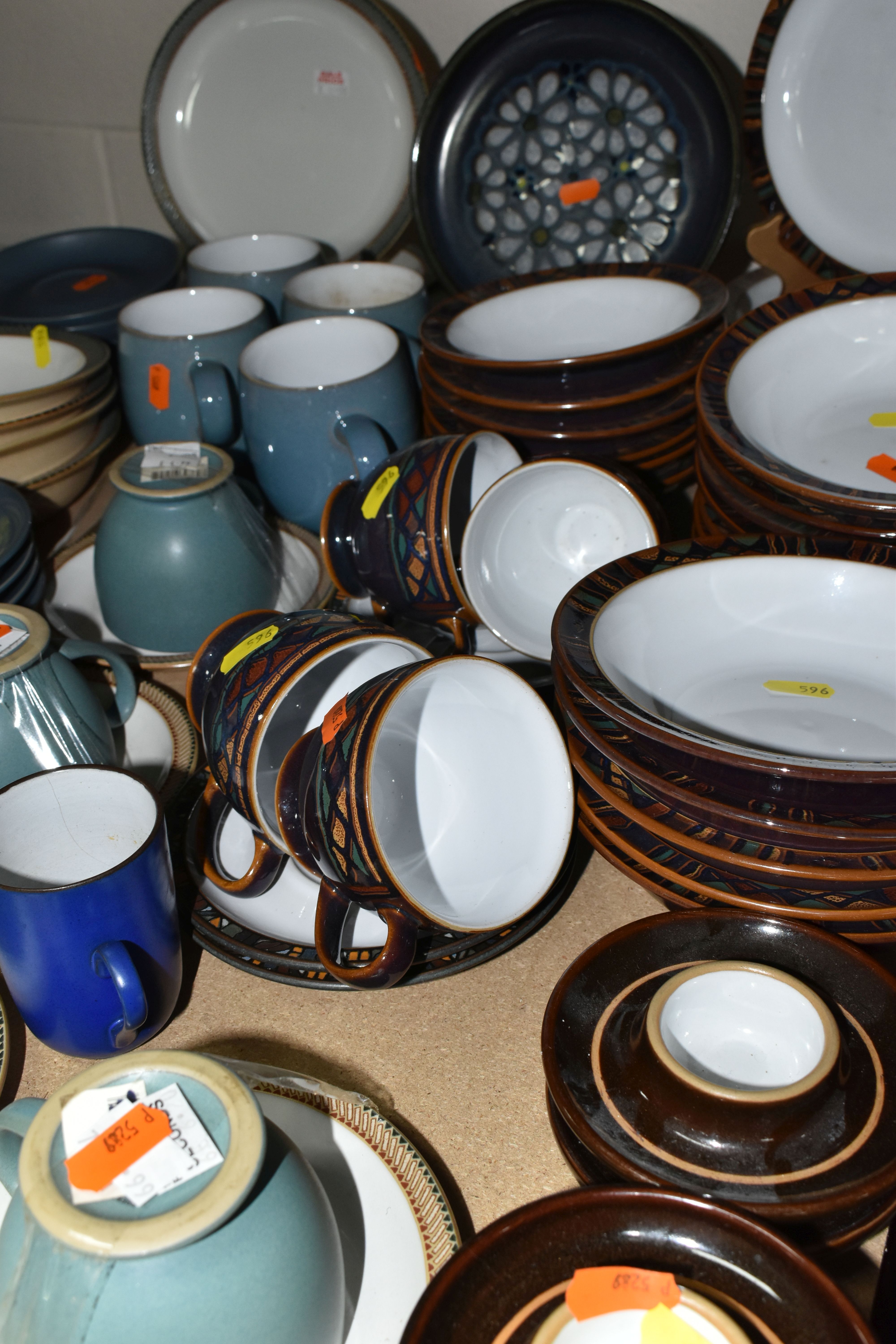 A LARGE COLLECTION OF DENBY TABLEWARE, comprising five 'Luxor' design cups and five saucers, four - Image 5 of 6