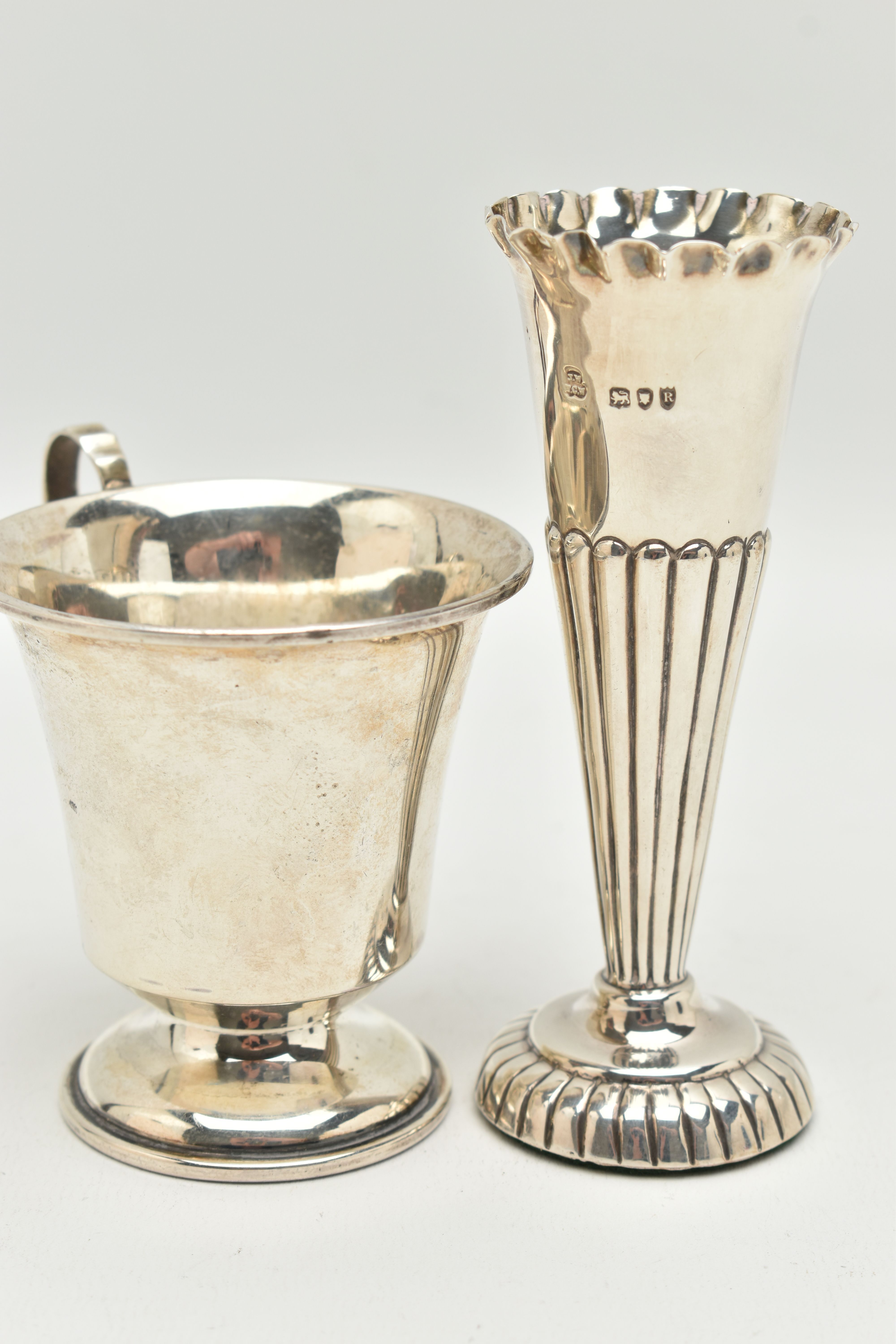 TWO ITEMS OF SILVER, to include a tapered stop reeded pattern posy vase, on a round weighted base, - Image 2 of 3