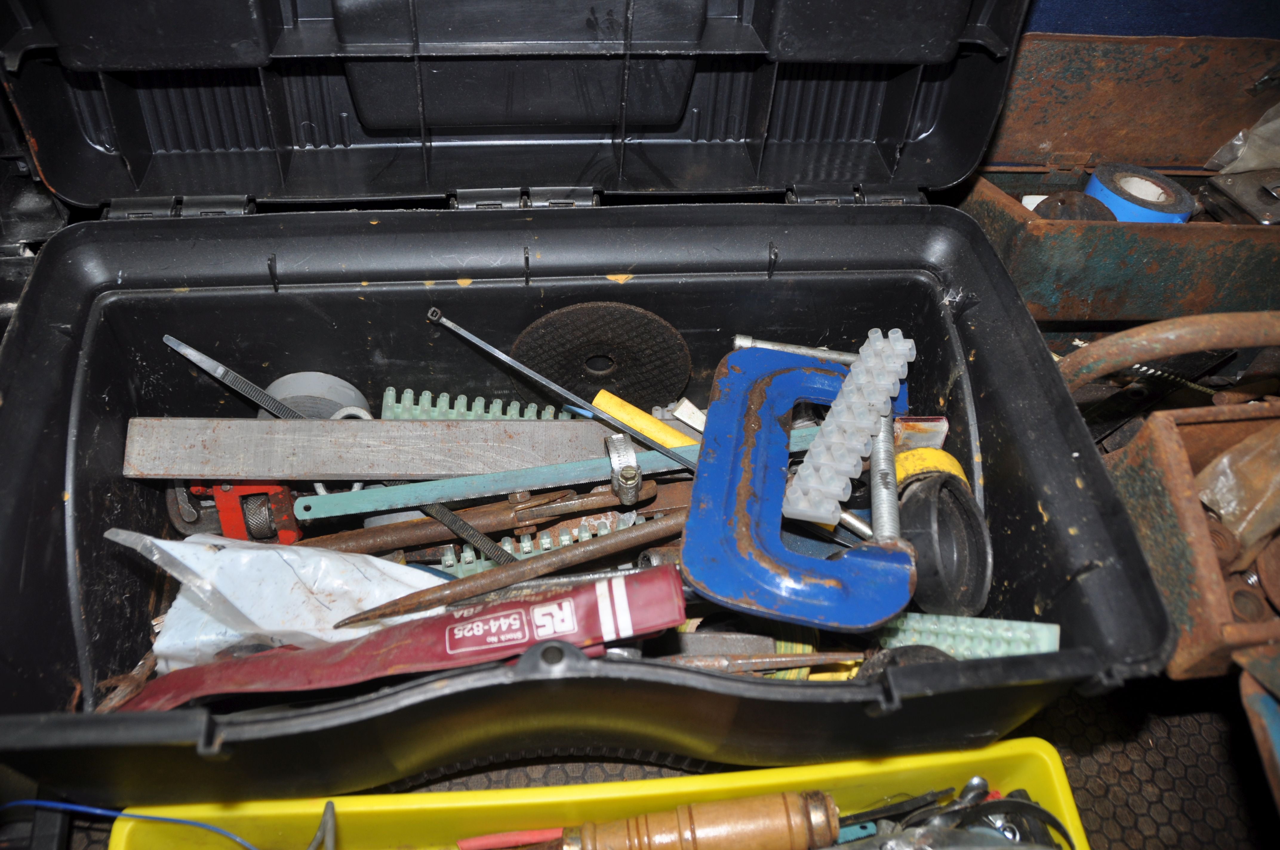 FOUR TOOLBOXES AND A TRAY CONTAINING TOOLS including two 17in wooden planes, two coffin planes, - Image 4 of 10