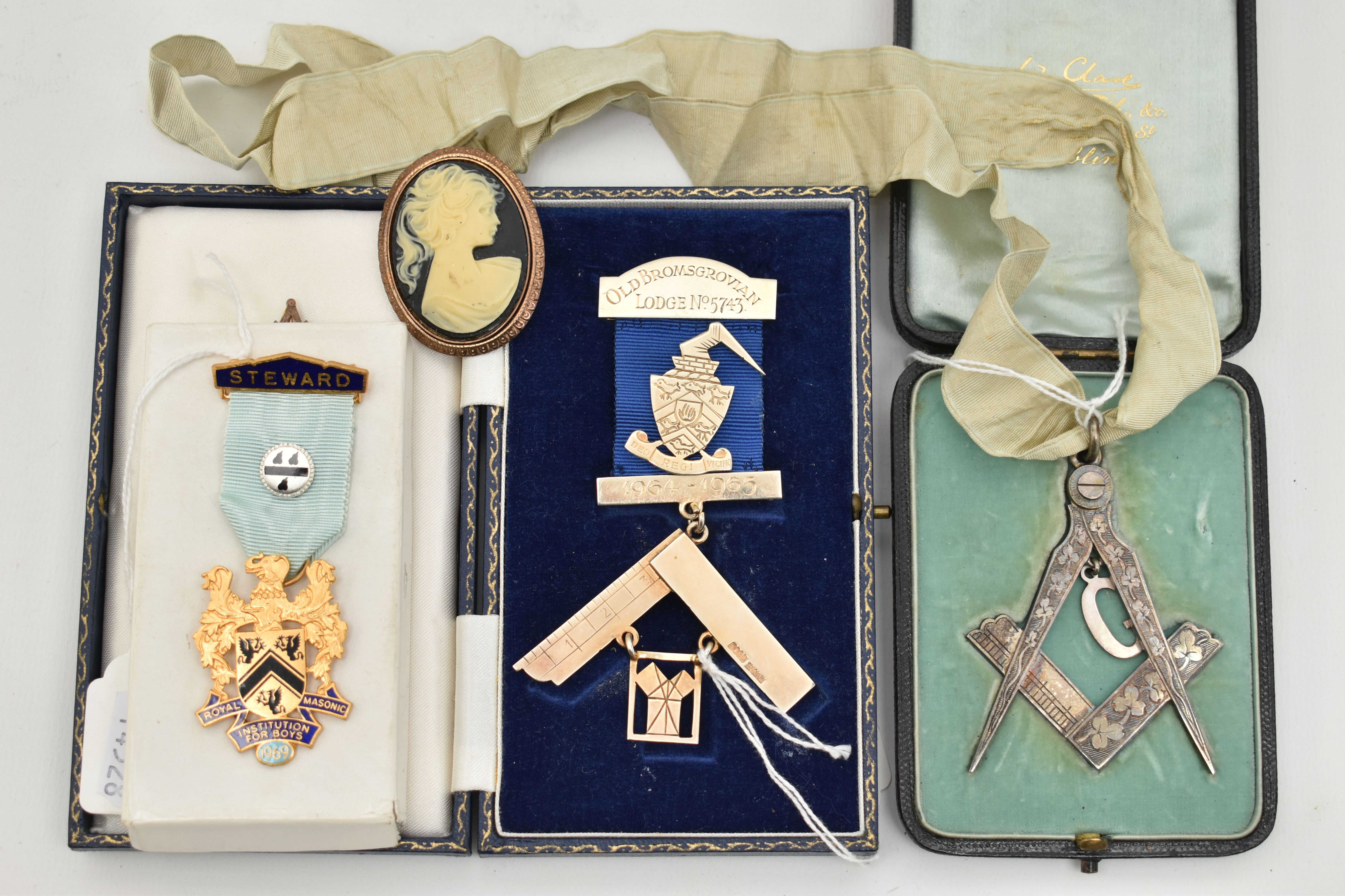 FOUR MASONIC ITEMS, to include a silver Irish Masonic past masters jewel suspended from ribbon,