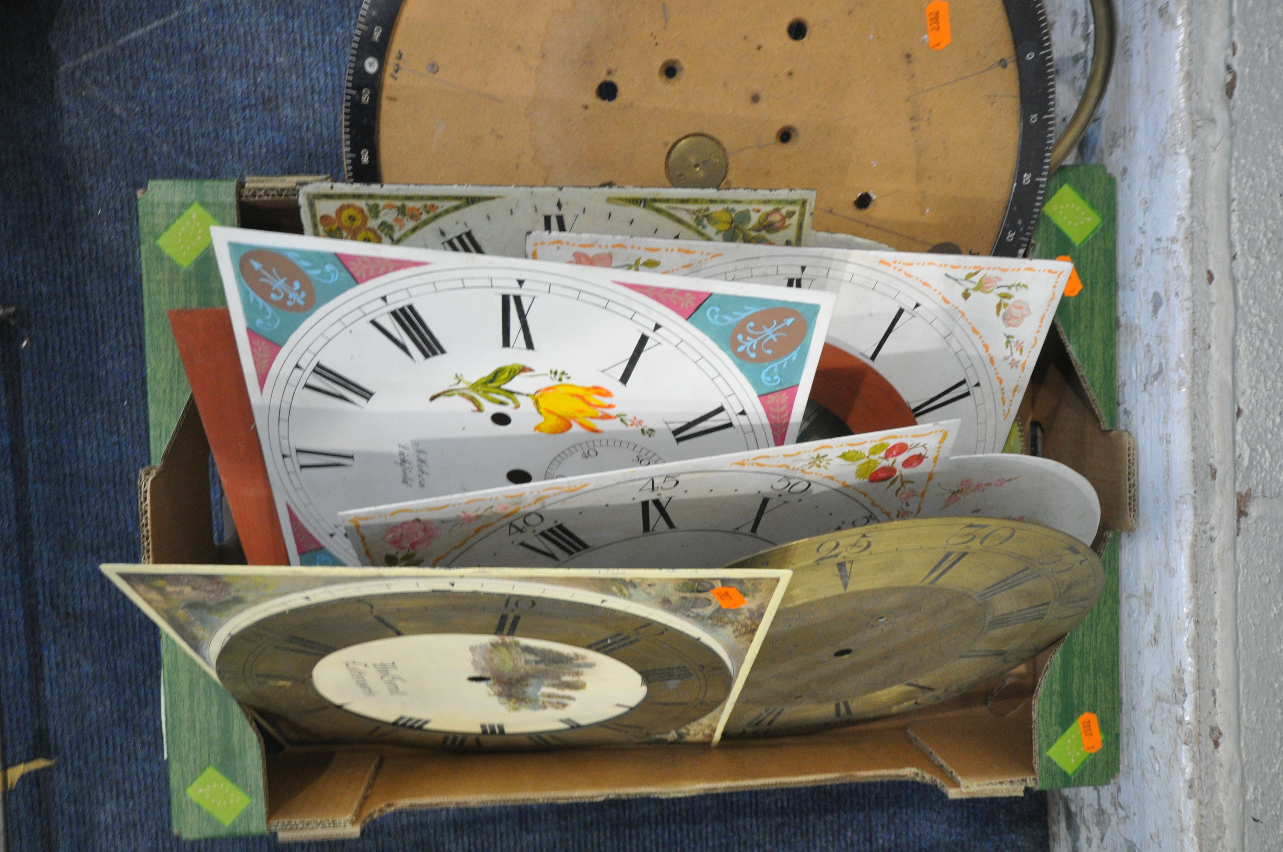 SIX TRAYS CONTAINING WATCHMAKERS TOOLS AND CLOCK PARTS, to include movements, weights, faces, - Image 10 of 19