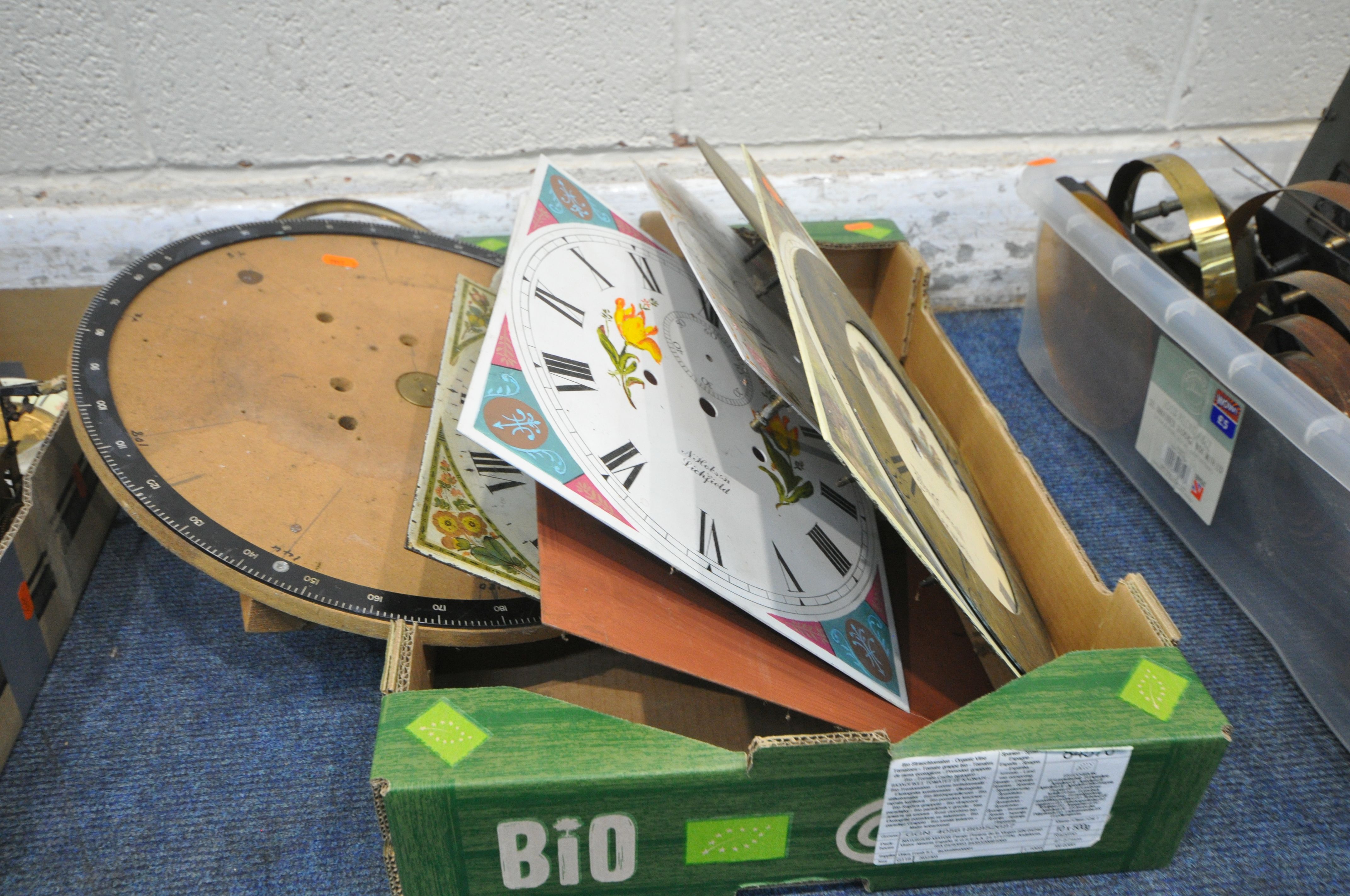 SIX TRAYS CONTAINING WATCHMAKERS TOOLS AND CLOCK PARTS, to include movements, weights, faces, - Image 11 of 19