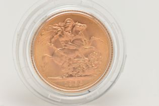 A GOLD 1966 FULL SOVEREIGN COIN, .916 fine gold, 7.99 grams, 22.05mm diameter, in capsule