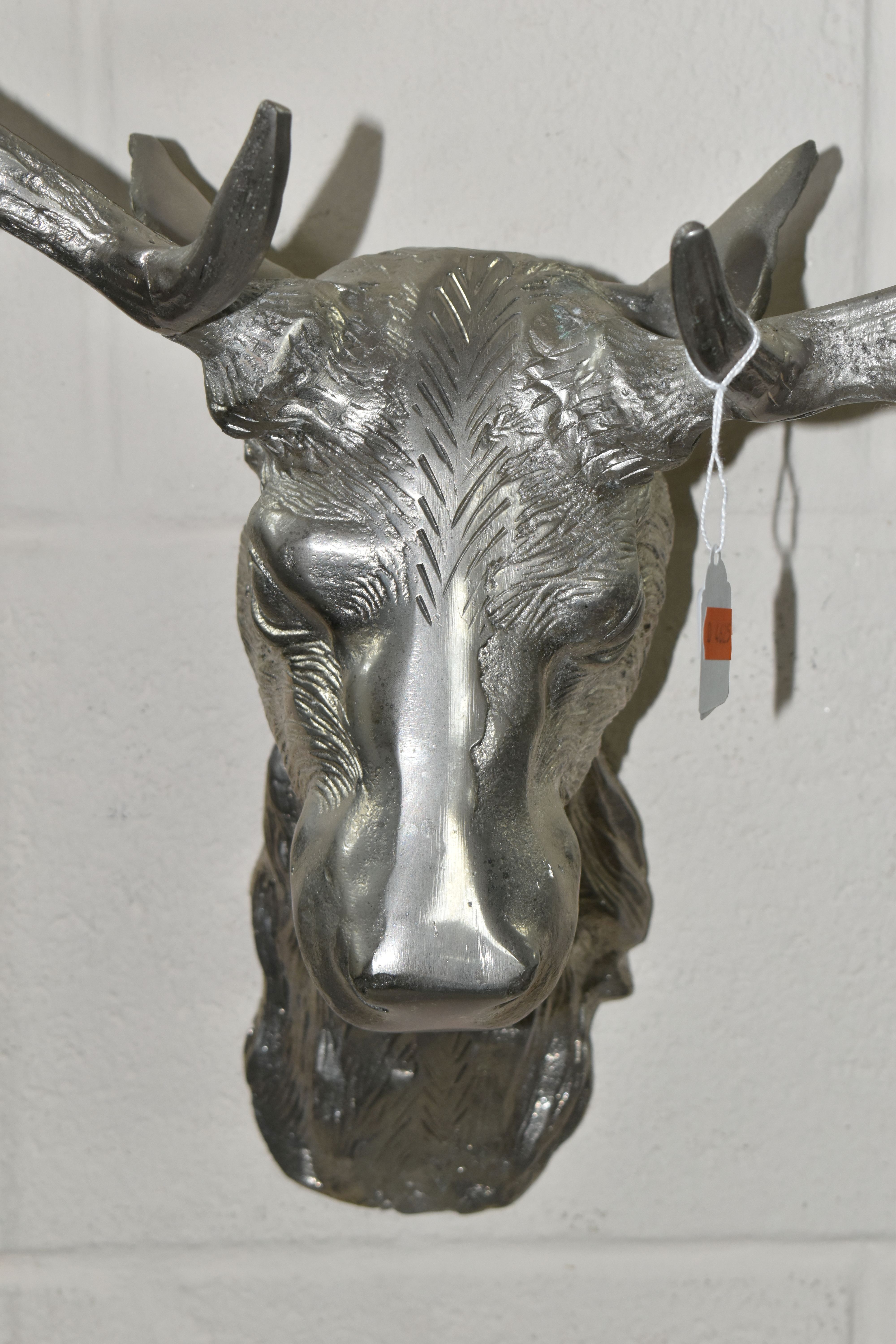 FOUR PIECES OF STAG THEMED MODERN METALWARE, comprising two wall mounts, width of widest 56cm, a - Image 3 of 6