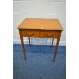 A LATE 19TH CENTURY SHERATON STYLE SATINWOOD AND MARQUETRY INLAID SIDE TABLE, with two frieze