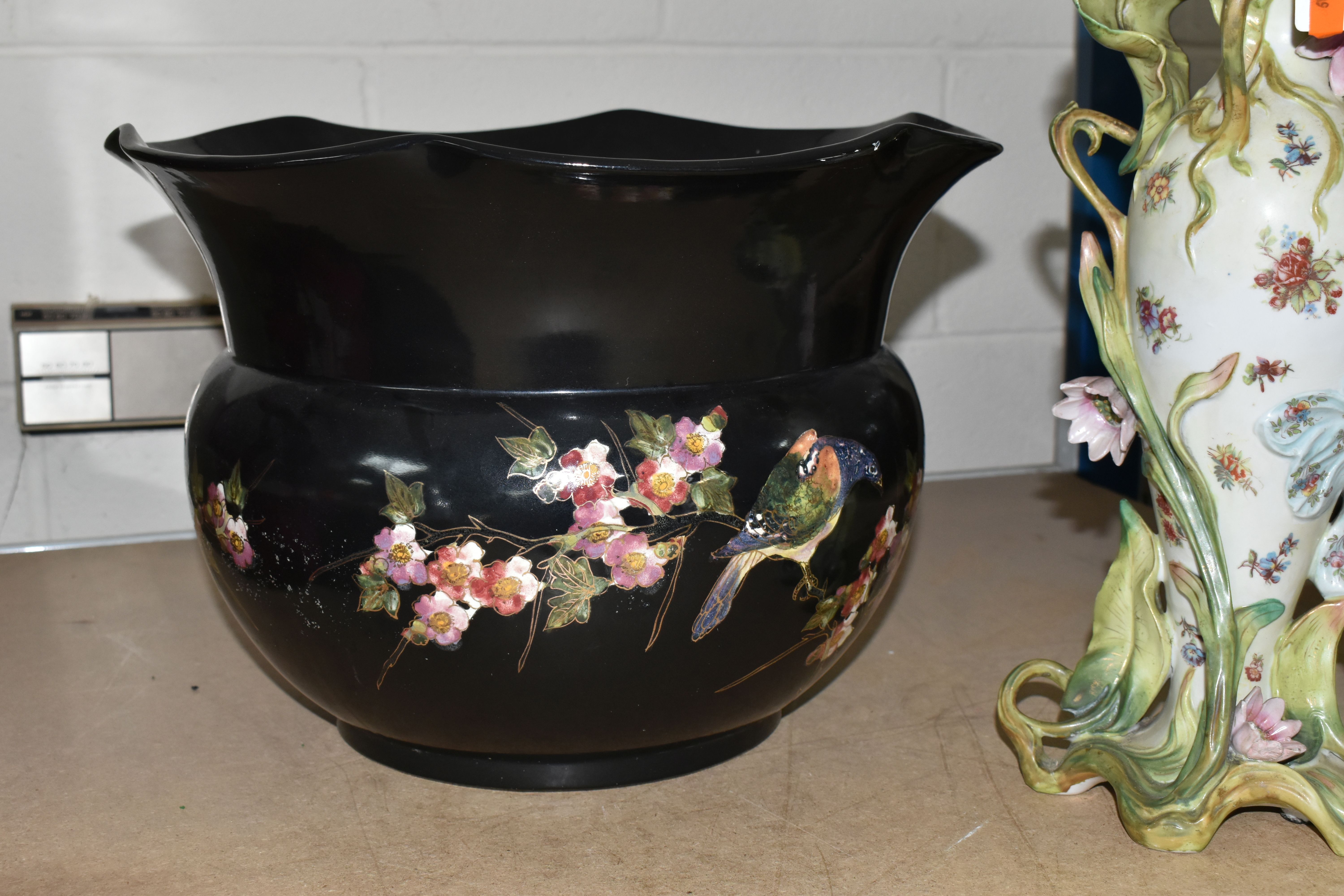 A LARGE BRETBY POTTERY JARDINIERE/PLANTER, decorated with pink and gilt floral design on a black - Image 8 of 9