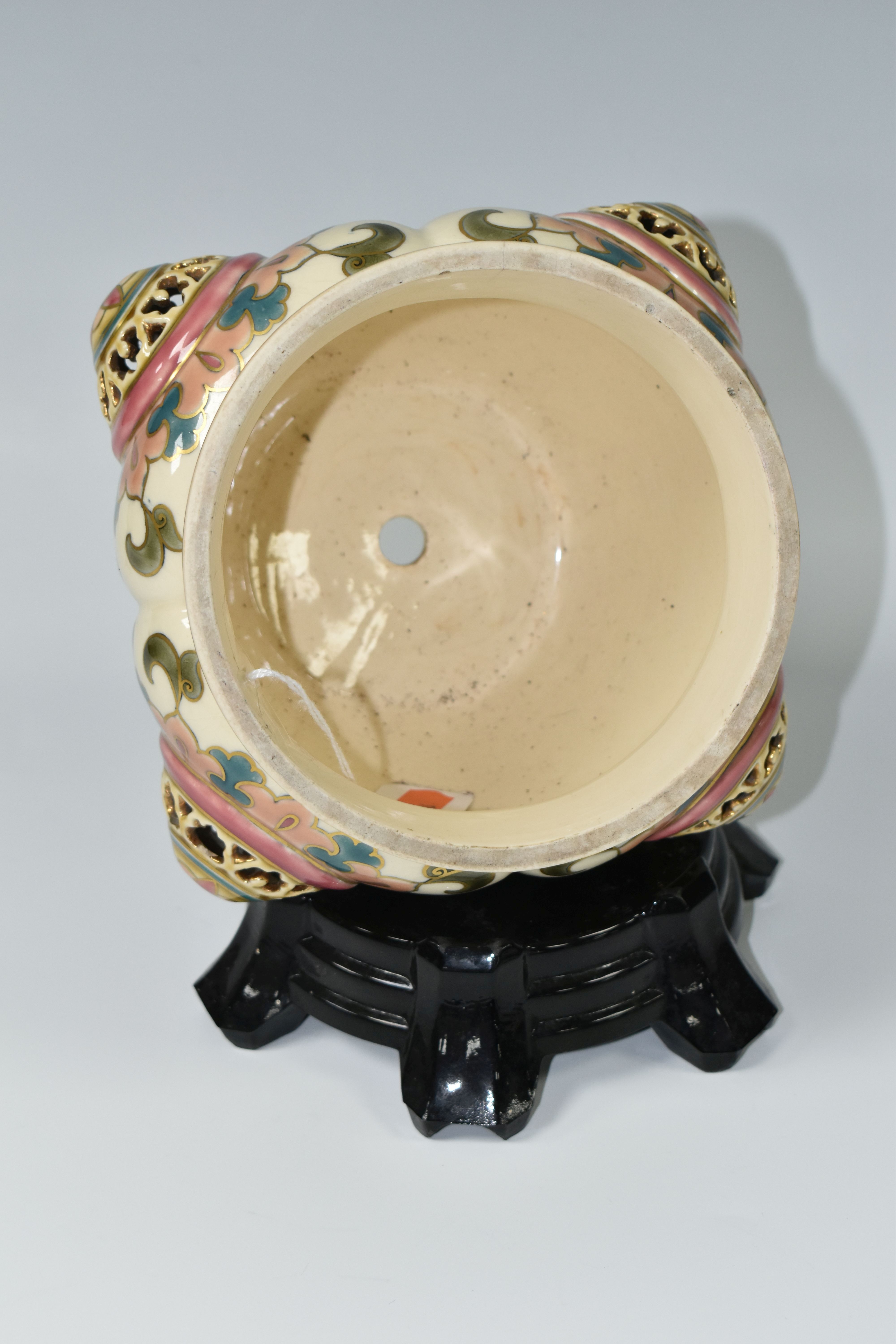 AN AUSTRIAN ZSOLNAY PECS PLANTER, florally decorated with a reticulated roundel on four sides, - Image 4 of 6