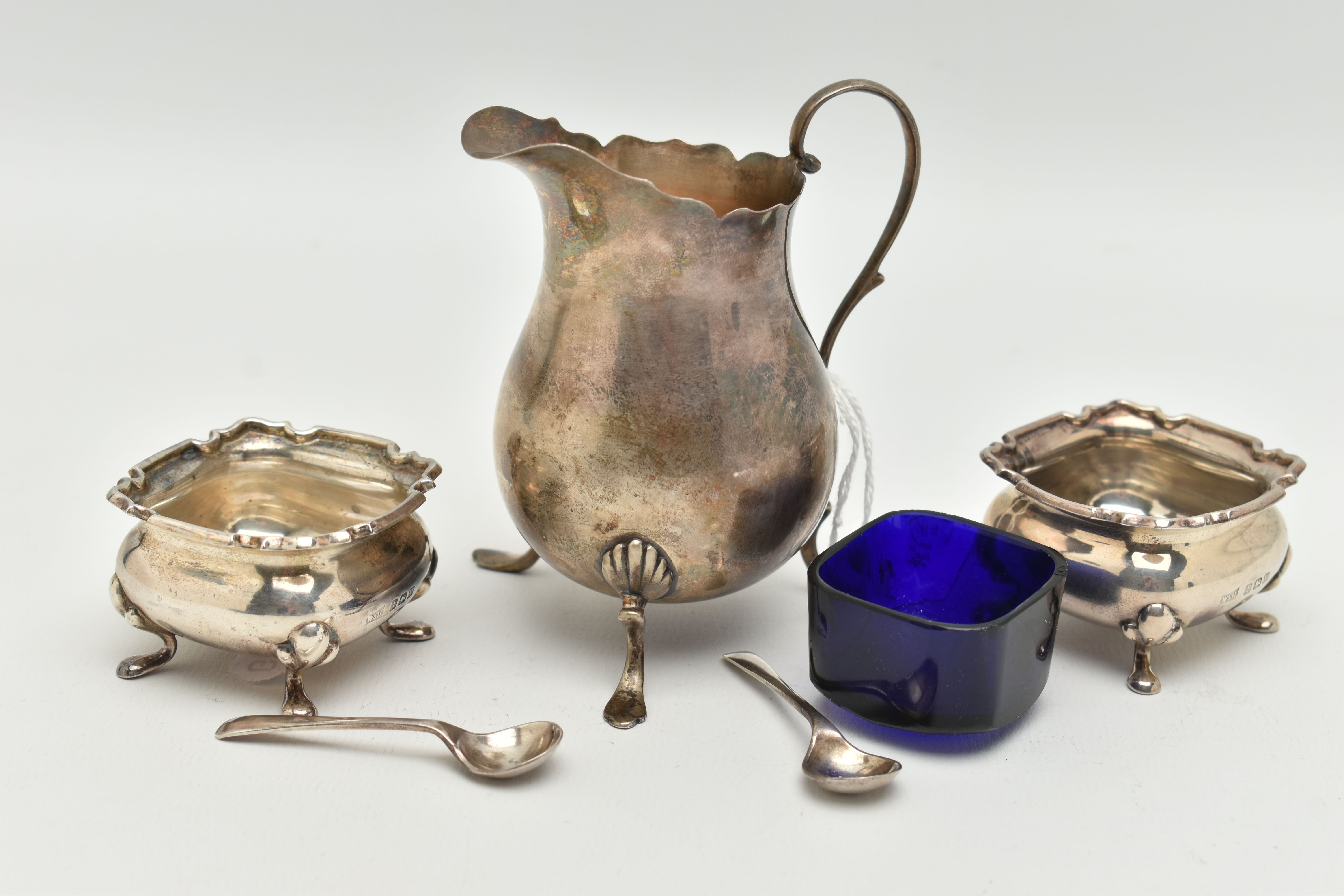 THREE ITEMS OF EARLY 20TH CENTURY SILVERWARE, to include a cream jug with scalloped edging, - Image 2 of 3