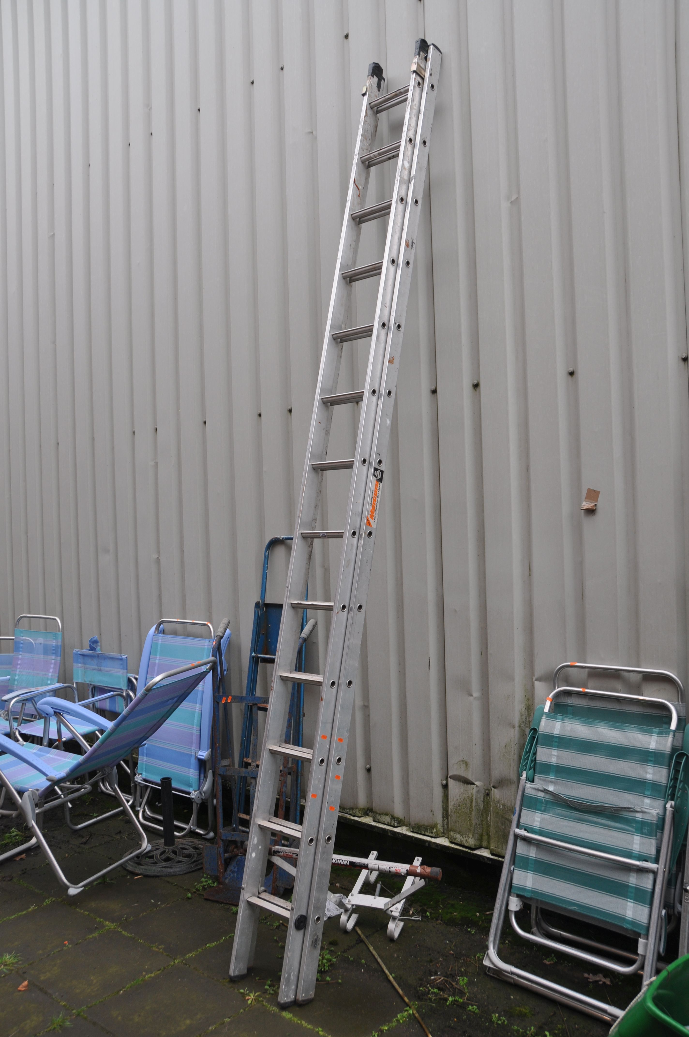 A YOUNGMAN ALUMINIUM DOUBLE EXTENSION LADDER with thirteen rungs to each 350cm length along with a