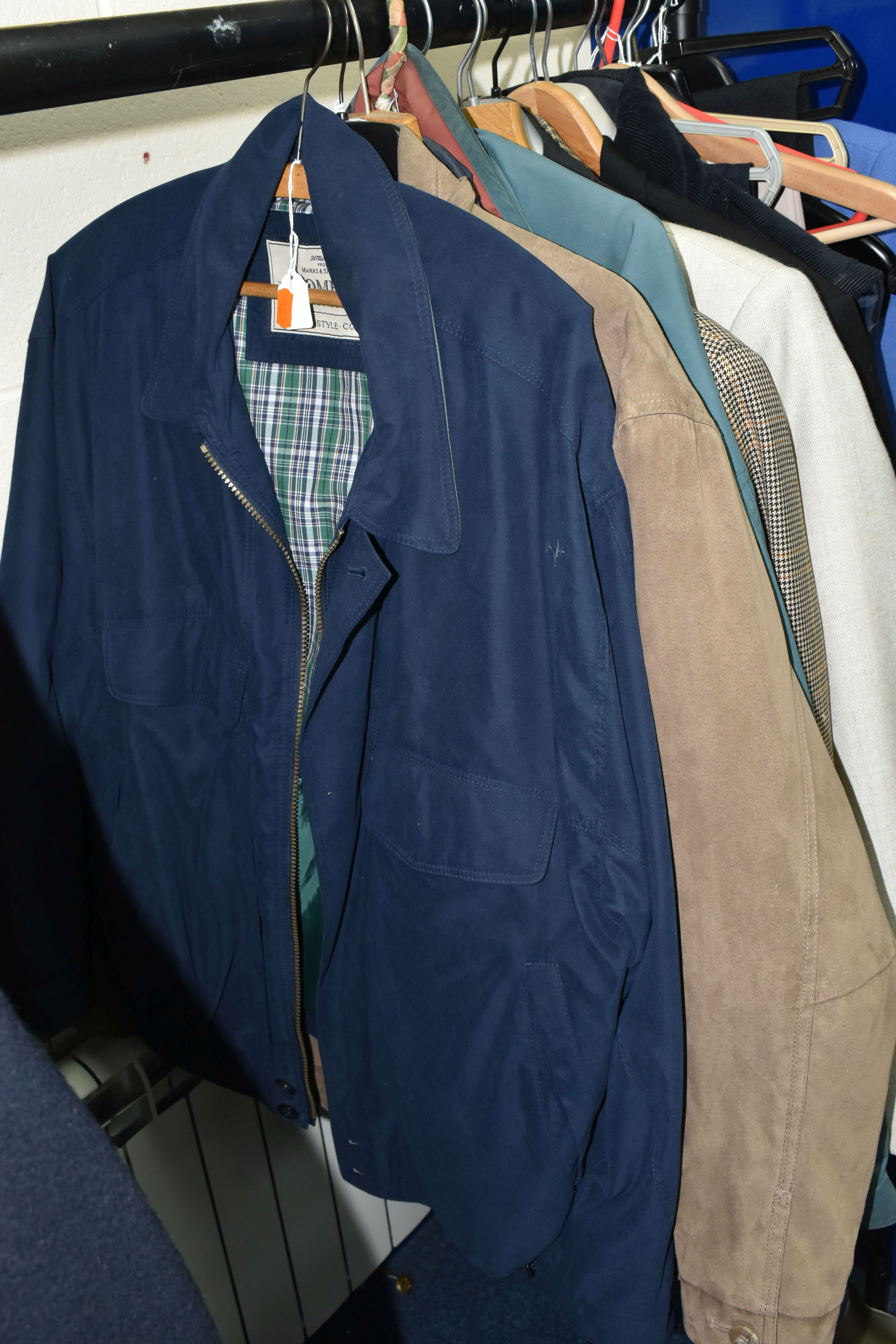 A QUANTITY OF GENTS CLOTHES AND A BOX OF SHOES, ETC, including a large Hamnett wool mix jacket, a - Image 6 of 10