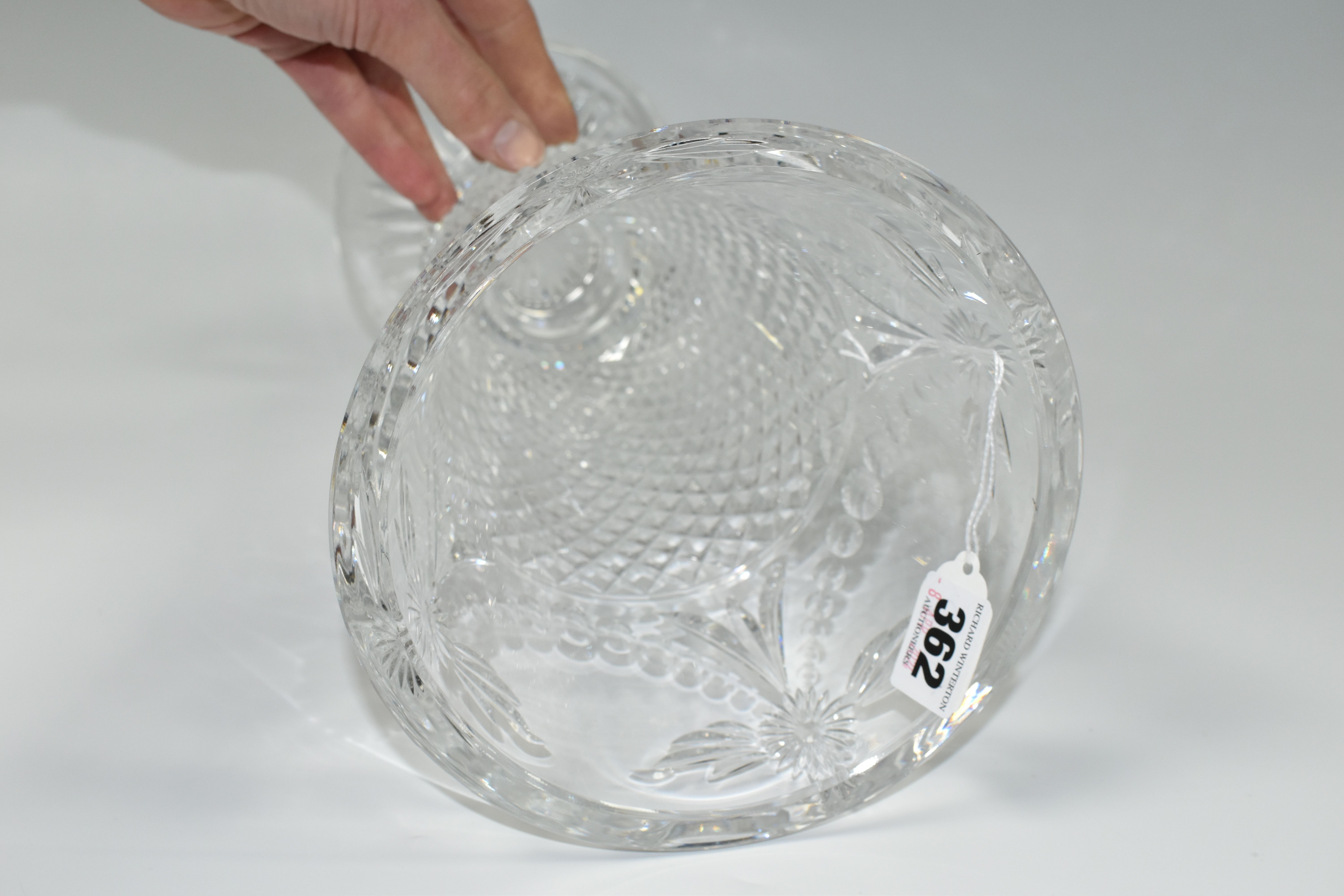 A LARGE STUART CRYSTAL 'BEACONSFIELD' PATTERN VASE, height 37cm (1) (Condition Report: no obvious - Image 6 of 8