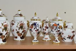 A GROUP OF COALPORT 'HONG KONG' PATTERN GINGER JARS AND URNS, comprising two covered urns with