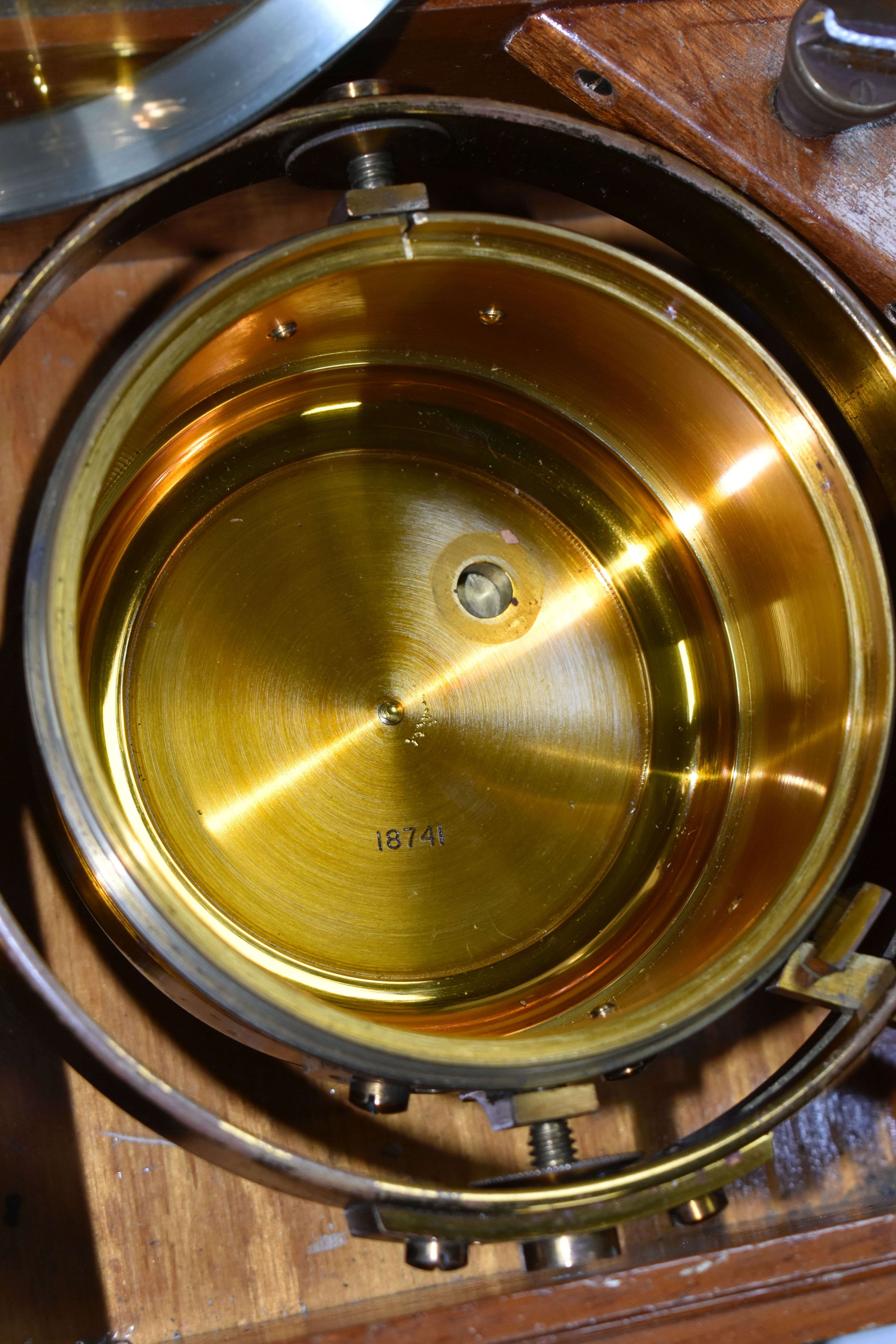 A MID 20TH CENTURY WALNUT CASED MARINE CHRONOMETER BY THOMAS MERCER LTD, SUPPLIED BY JOHN LILLIE & - Image 16 of 24