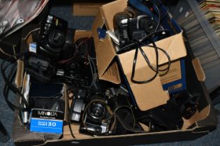 A BOX OF ASSORTED VINTAGE CAMERAS ETC, to include a Zenith EM 35mm SLR film camera, Moscow 1980