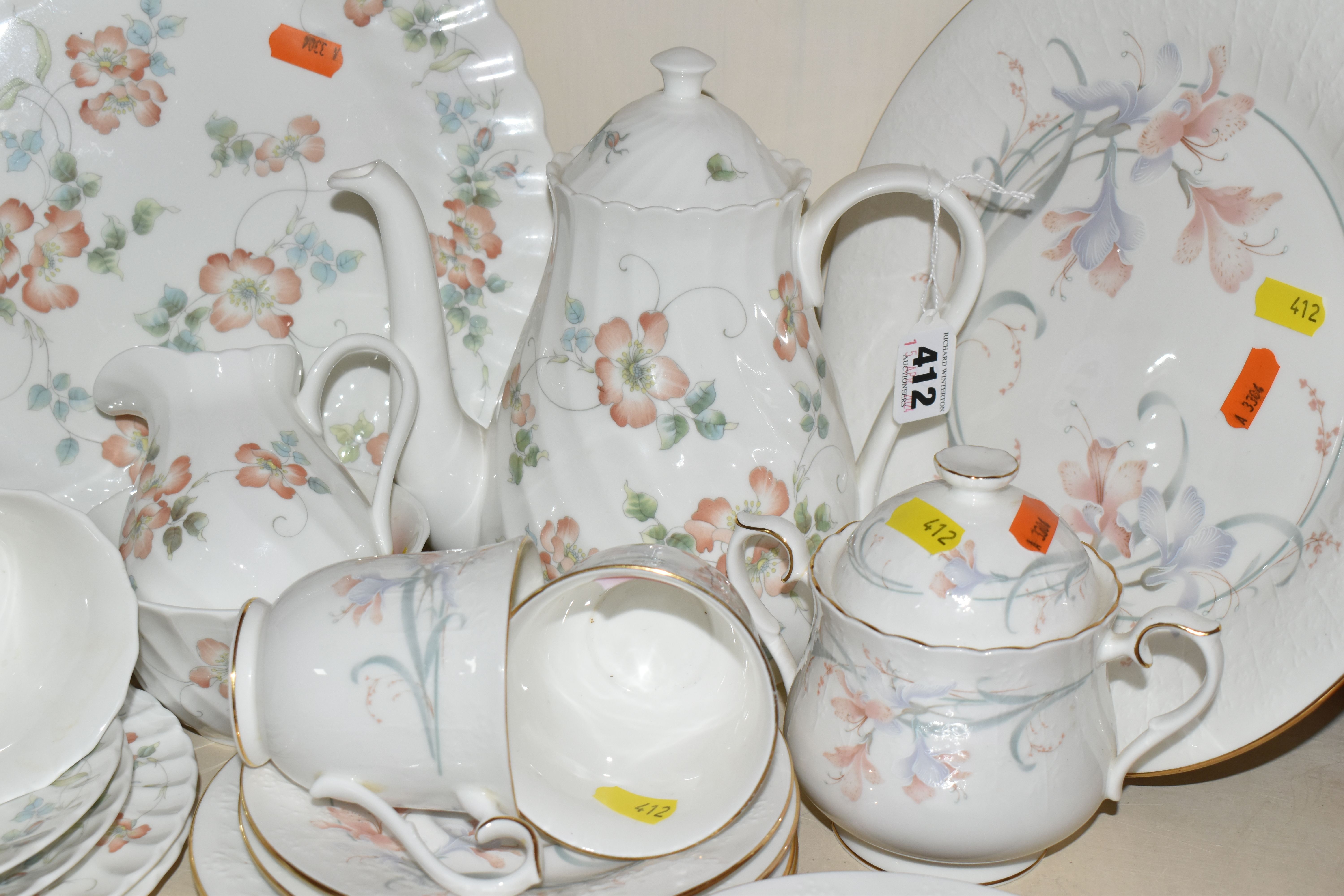 A GROUP OF ROYAL ALBERT 'FOR ALL SEASONS' AND WEDGWOOD 'COTTAGE ROSE' PART TEA / COFFEE SETS, the - Image 4 of 4