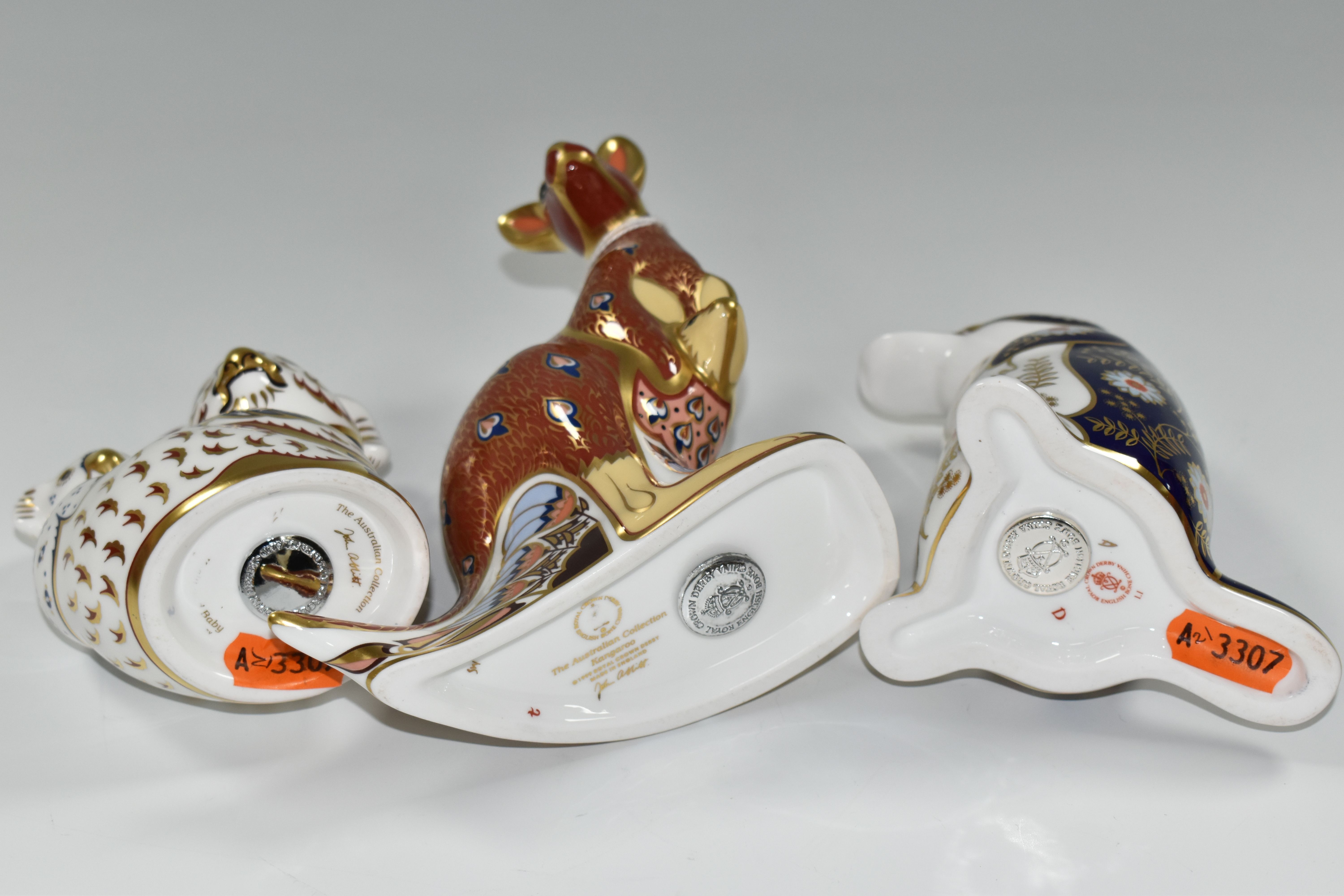 A GROUP OF THREE ROYAL CROWN DERBY IMARI PAPERWEIGHTS, comprising three Royal Crown Derby - Image 5 of 6