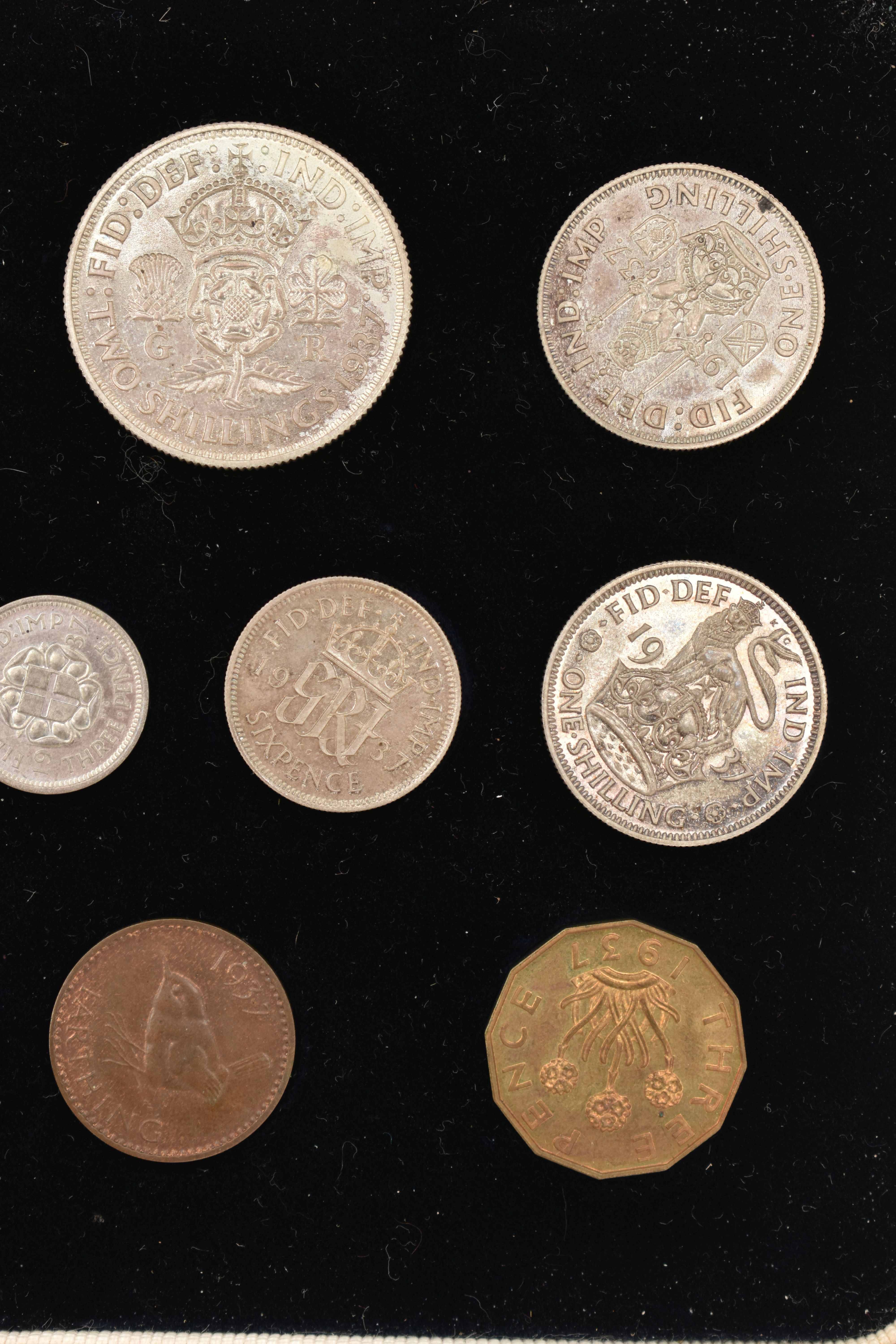 A 1937 SPECIMEN COIN SET AND CASED ROYAL MINT SILVER PROOF £2 COIN, from Crown, Half Crown, Two - Image 6 of 7