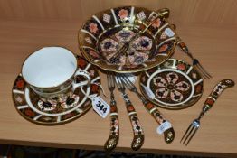 A GROUP OF ROYAL CROWN DERBY IMARI 1128 PATTERN TEAWARE, comprising a wavy rim dish, date cypher