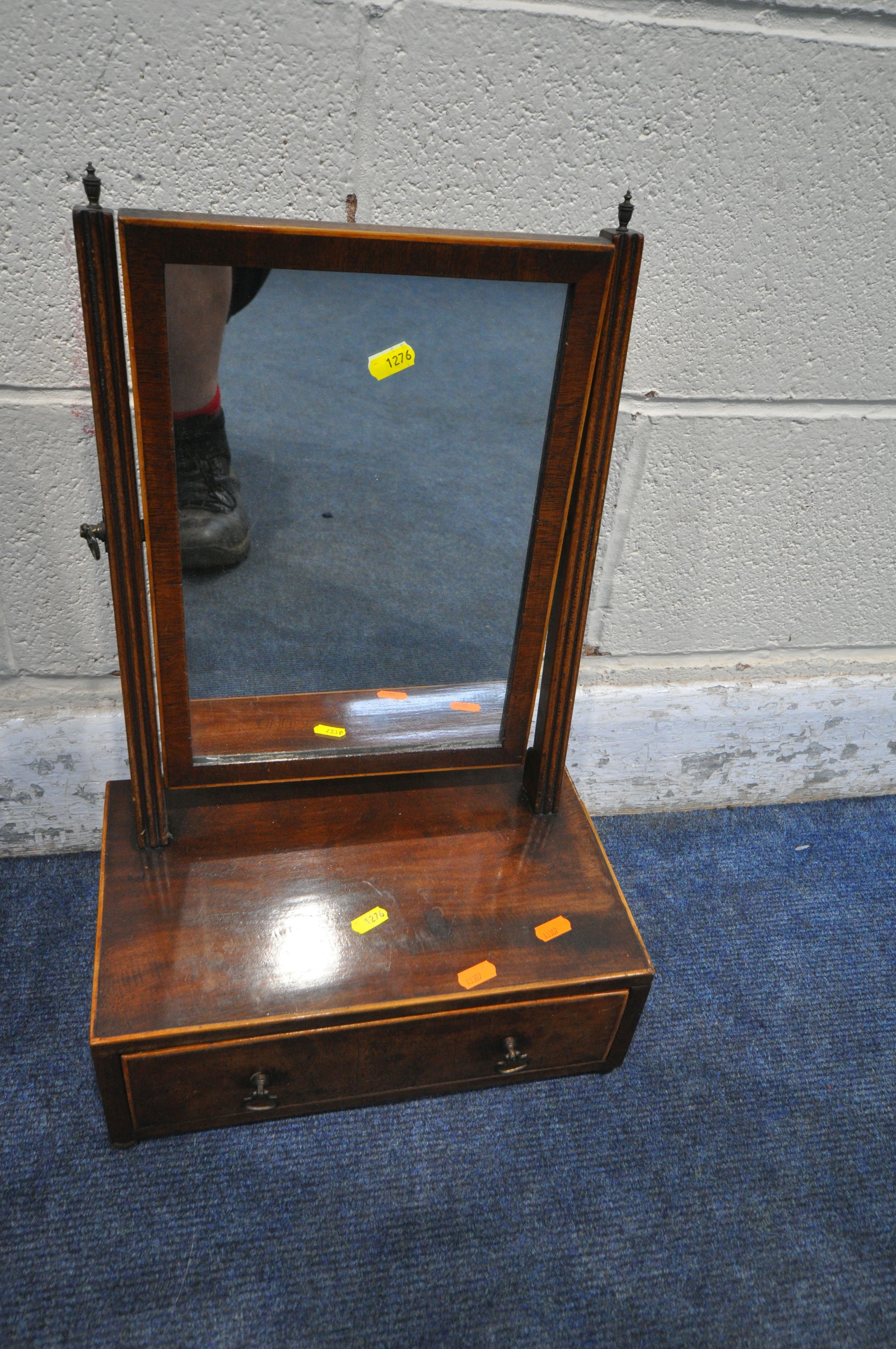 A GEORGIAN MAHOGANY BOW FRONT DRESSING TABLE MIRROR, with twin finial, three drawers, width 47cm x - Image 3 of 4