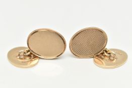 A PAIR OF 9CT GOLD 'DEAKIN & FRANCIS' CUFFLINKS, oval form chain link cufflinks, engine turned
