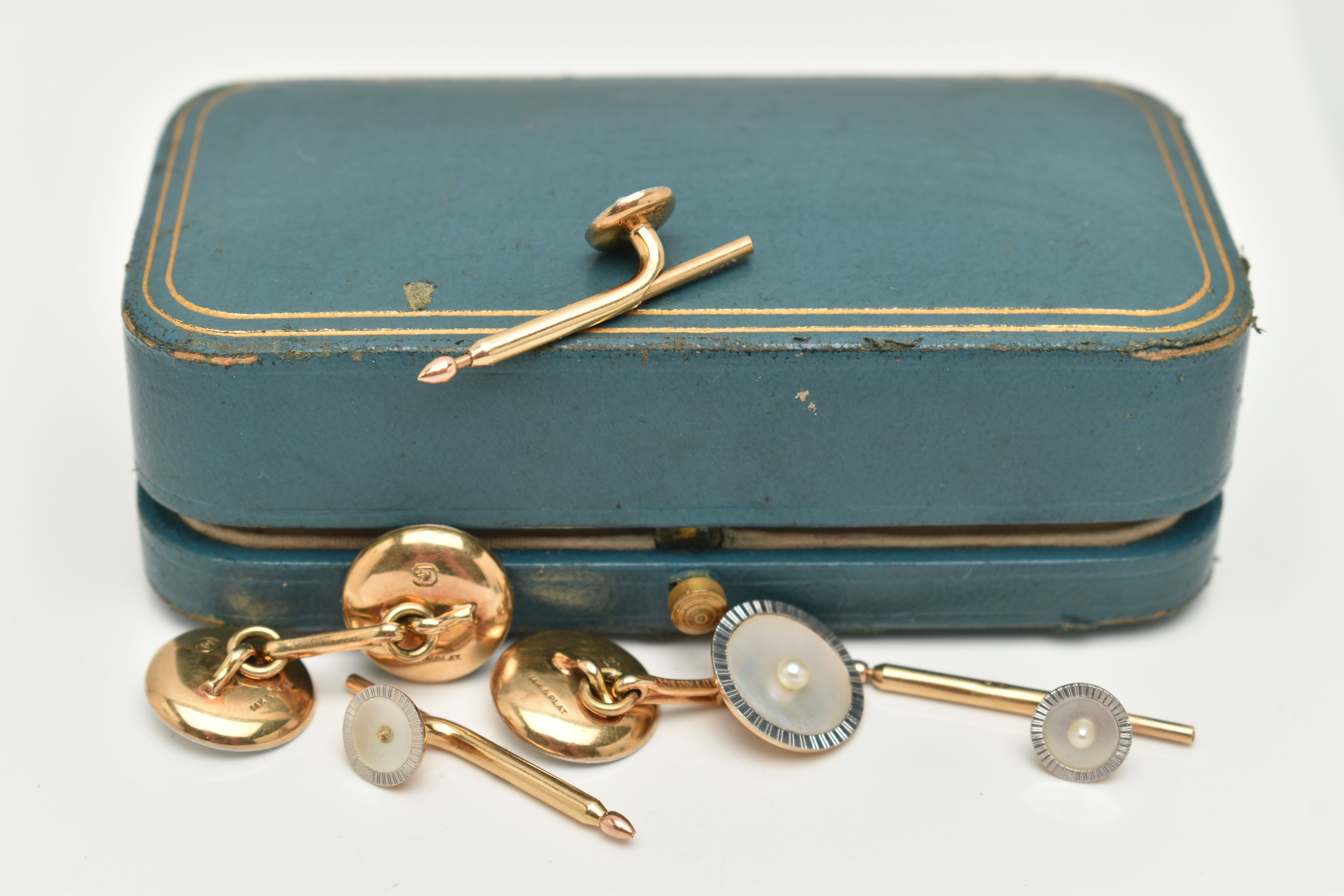 A BOXED SET OF VINTAGE 'TIFFANY & CO' GENTS CUFFLINKS AND SHIRT STUDS, yellow and white metal - Image 4 of 5