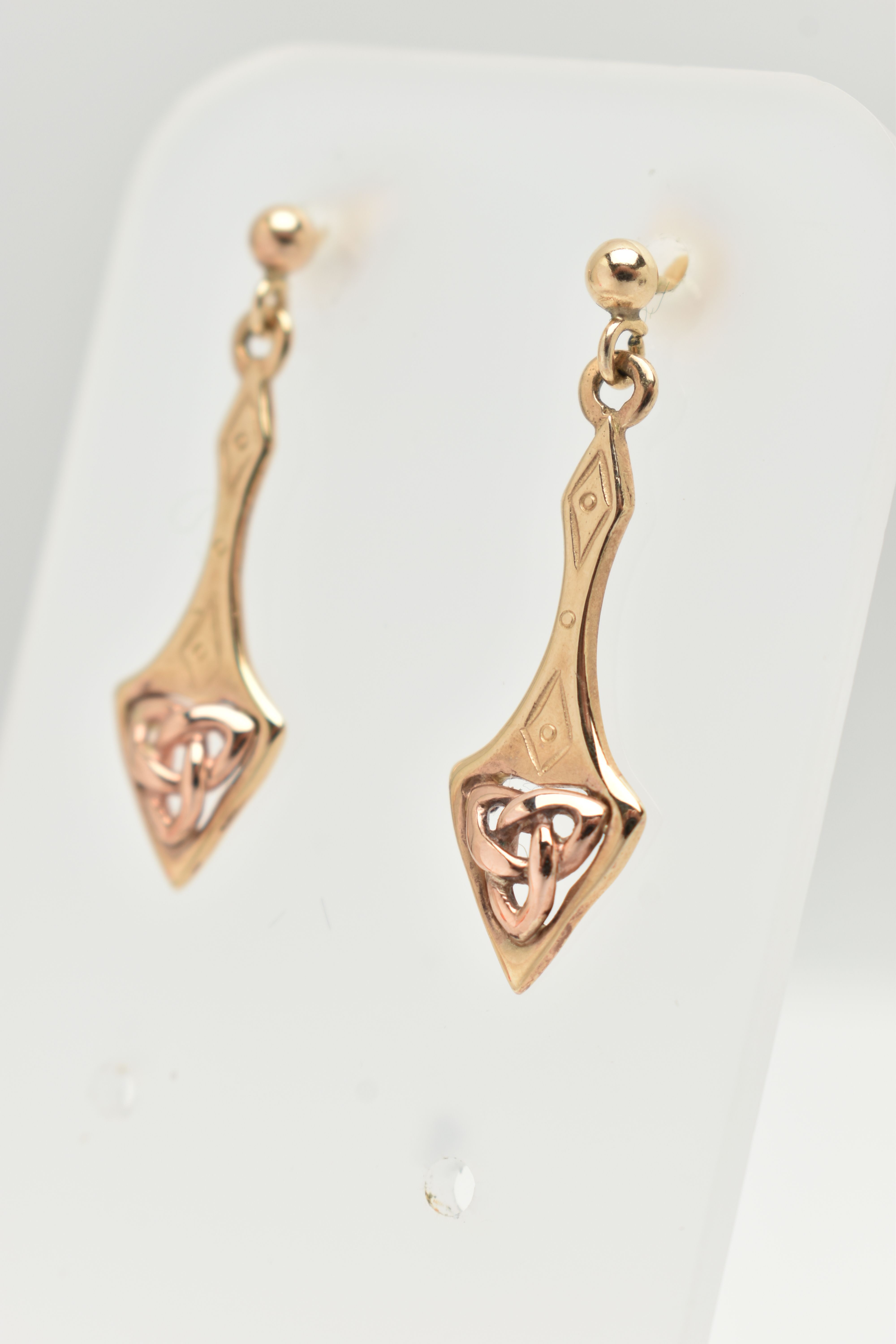 A BOXED PAIR OF WELSH GOLD DROP EARRINGS, Celtic pattern drop earrings, to the post and scroll - Image 3 of 3