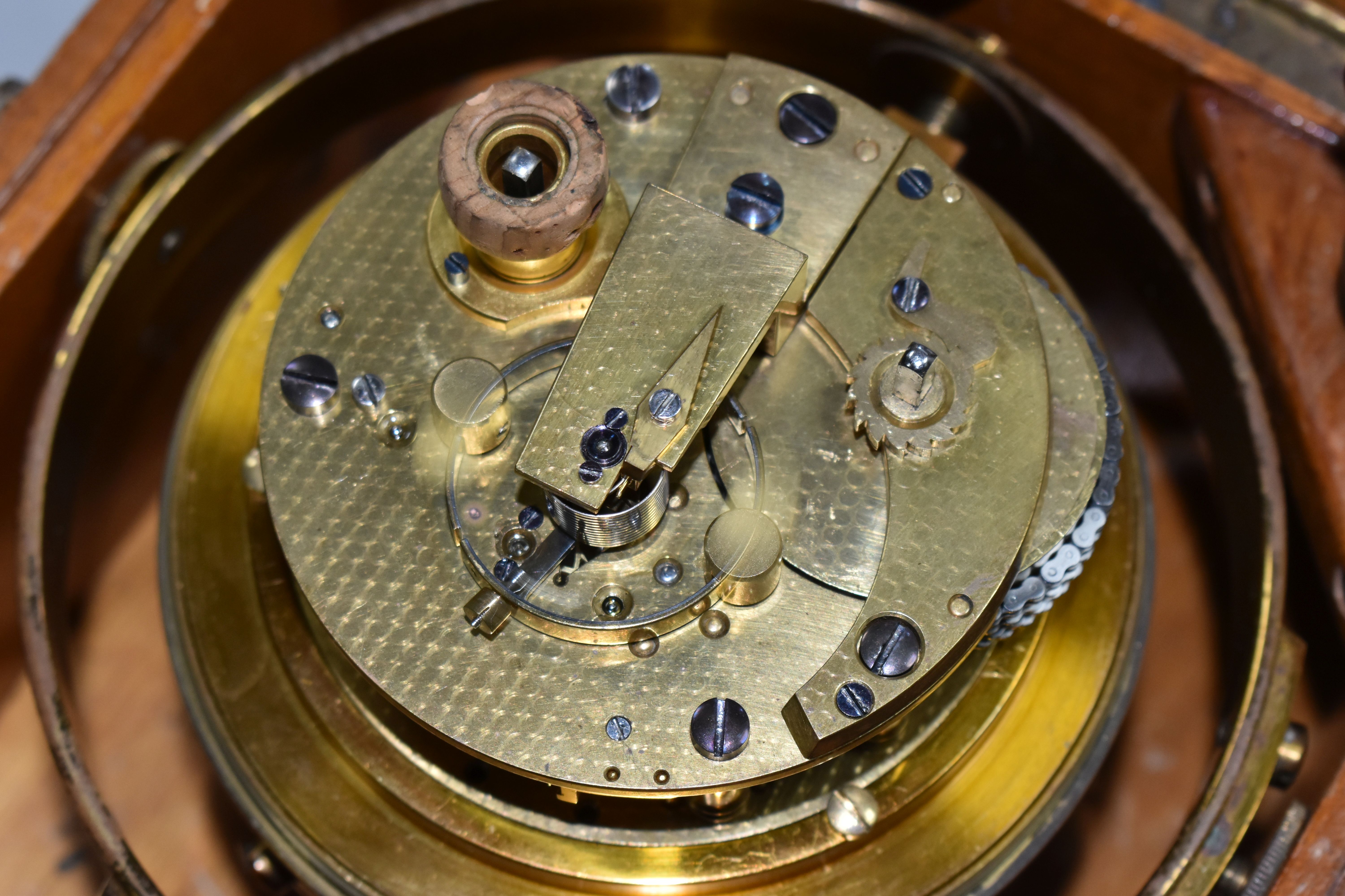 A MID 20TH CENTURY WALNUT CASED MARINE CHRONOMETER BY THOMAS MERCER LTD, SUPPLIED BY JOHN LILLIE & - Image 9 of 24