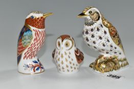 THREE ROYAL CROWN DERBY BIRD PAPERWEIGHTS, comprising 'Song Thrush', gold stopper, a Collectors
