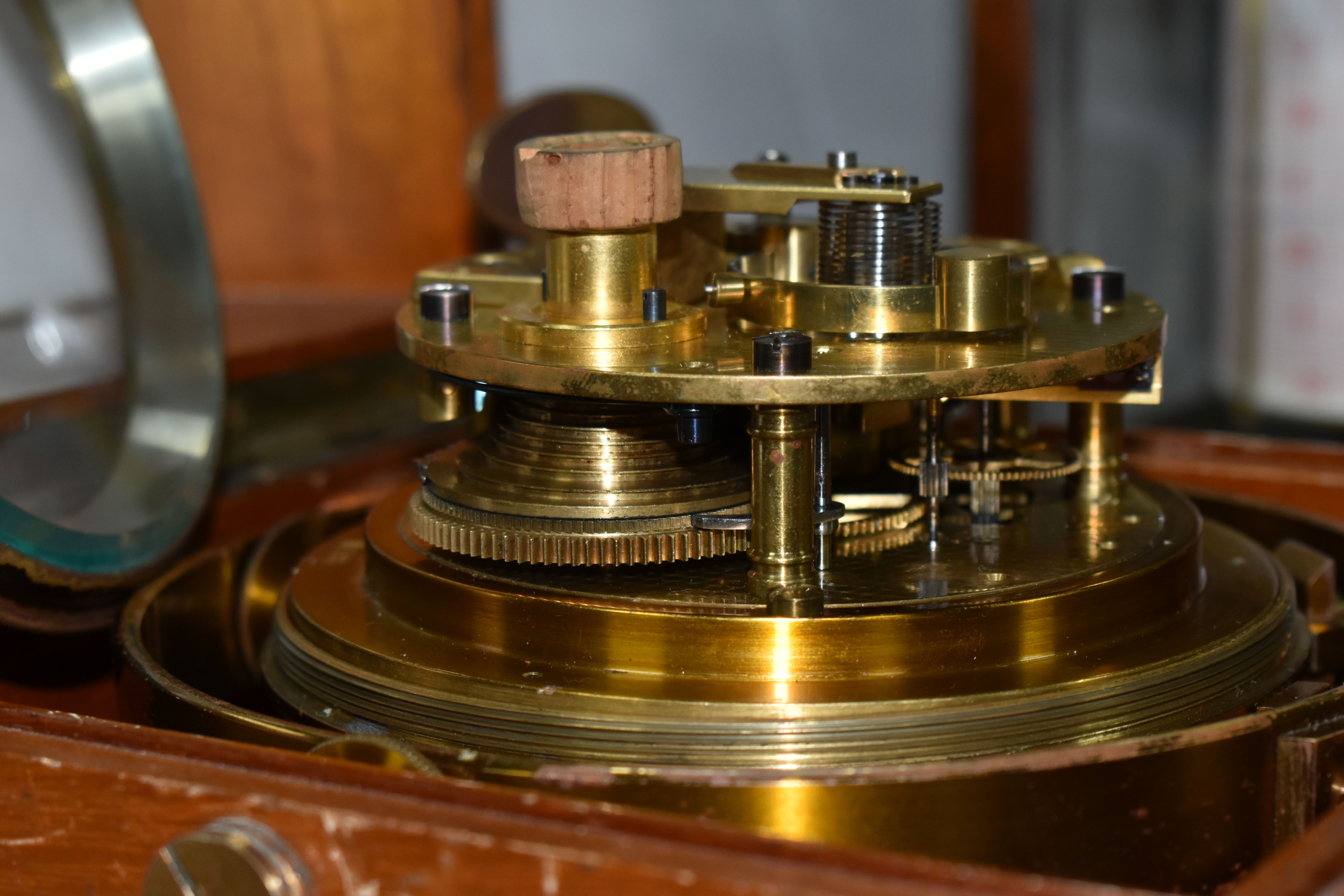 A MID 20TH CENTURY WALNUT CASED MARINE CHRONOMETER BY THOMAS MERCER LTD, SUPPLIED BY JOHN LILLIE & - Image 14 of 24