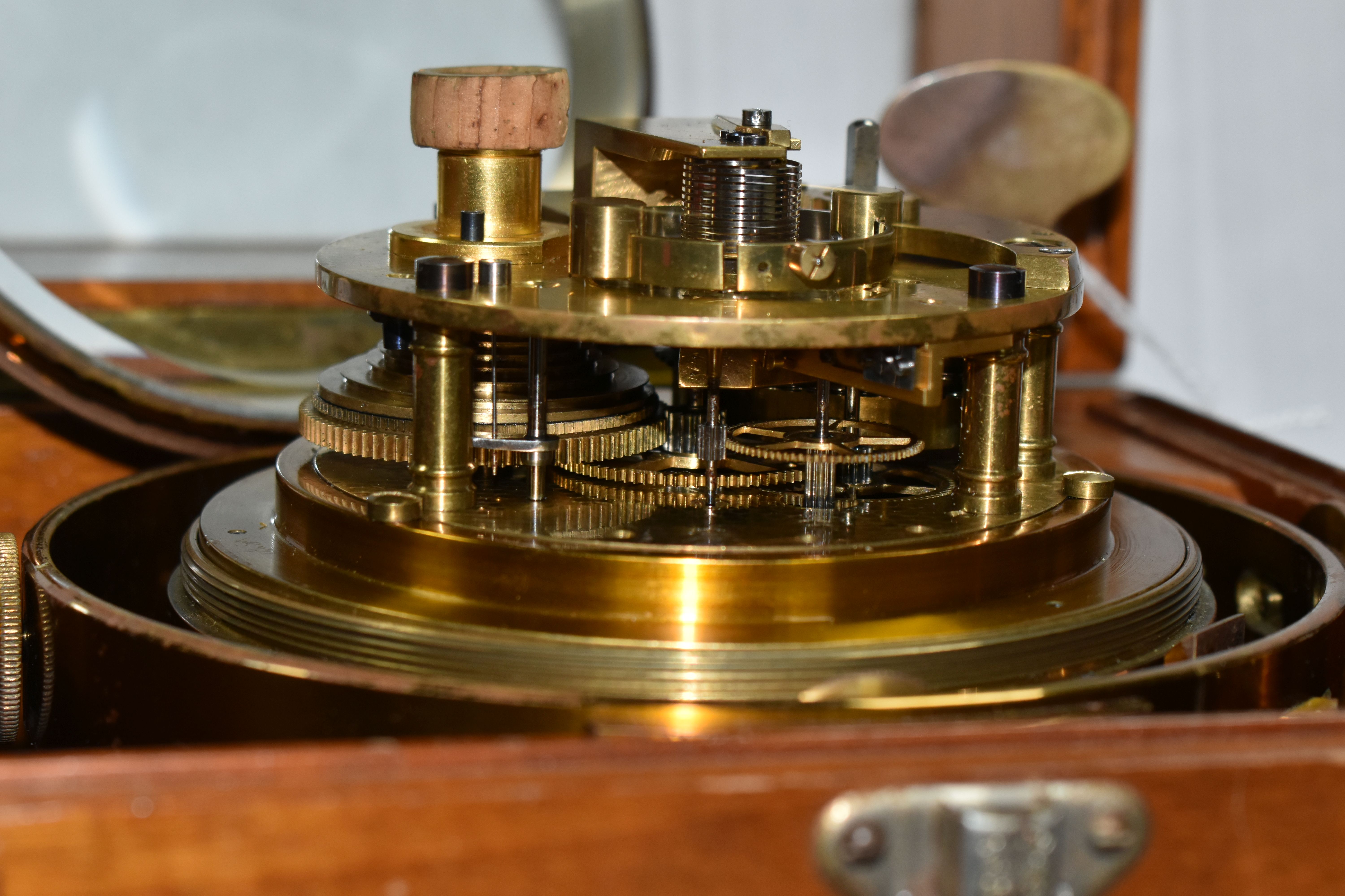 A MID 20TH CENTURY WALNUT CASED MARINE CHRONOMETER BY THOMAS MERCER LTD, SUPPLIED BY JOHN LILLIE & - Image 10 of 24