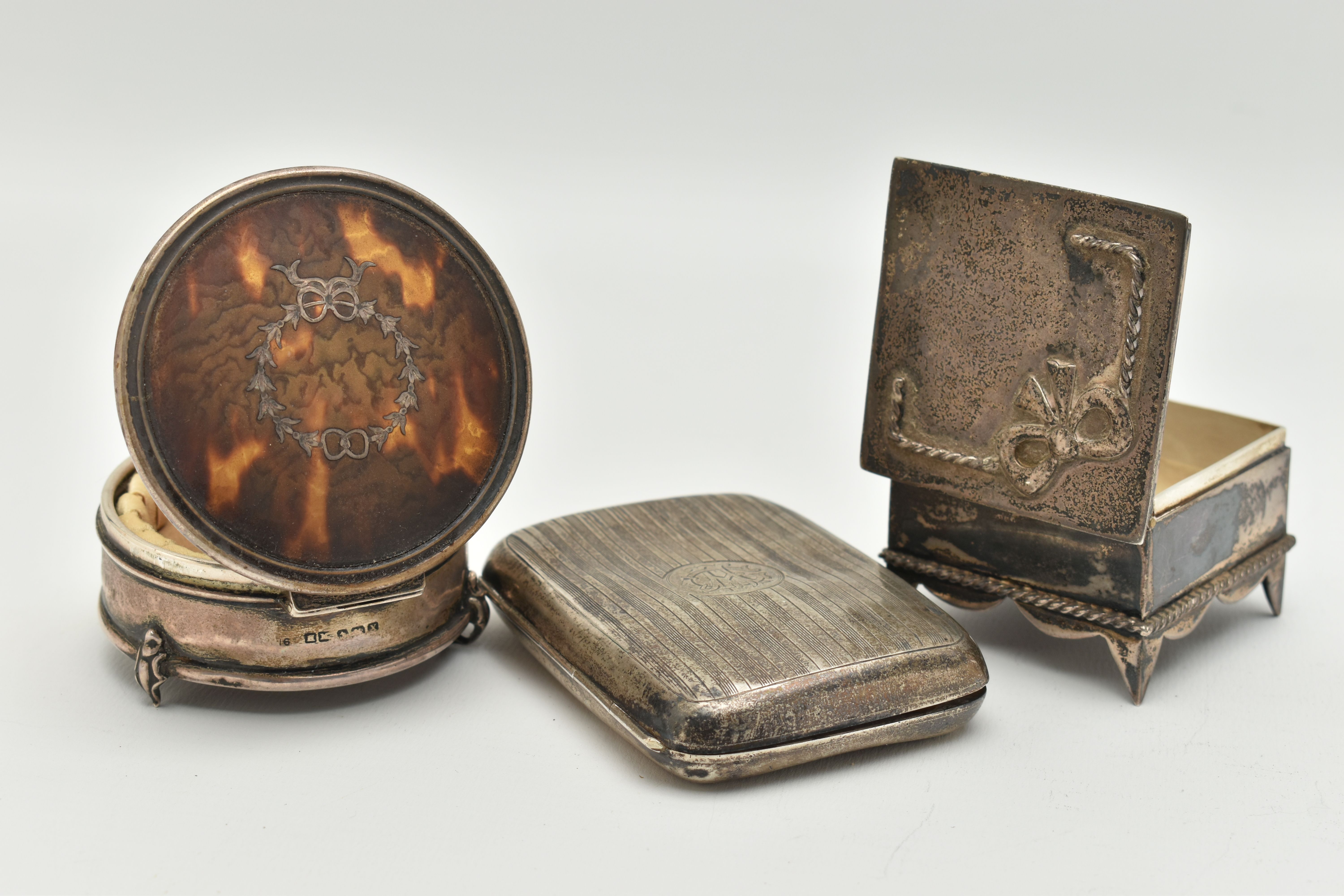 A SILVER CIGARETTE CASE AND TWO TRINKET BOXES, rounded rectangular cigarette case with engine turned - Image 3 of 6