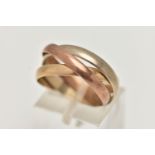 A 9CT GOLD TRI COLOUR RUSSIAN WEDDING RING, a white gold, yellow gold and rose gold ring all