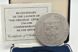 A ROYAL MINT 1990 CASED COMMEMORATIVE STERLING SILVER MEDAL, 153.5 grams, .925 Silver, diameter