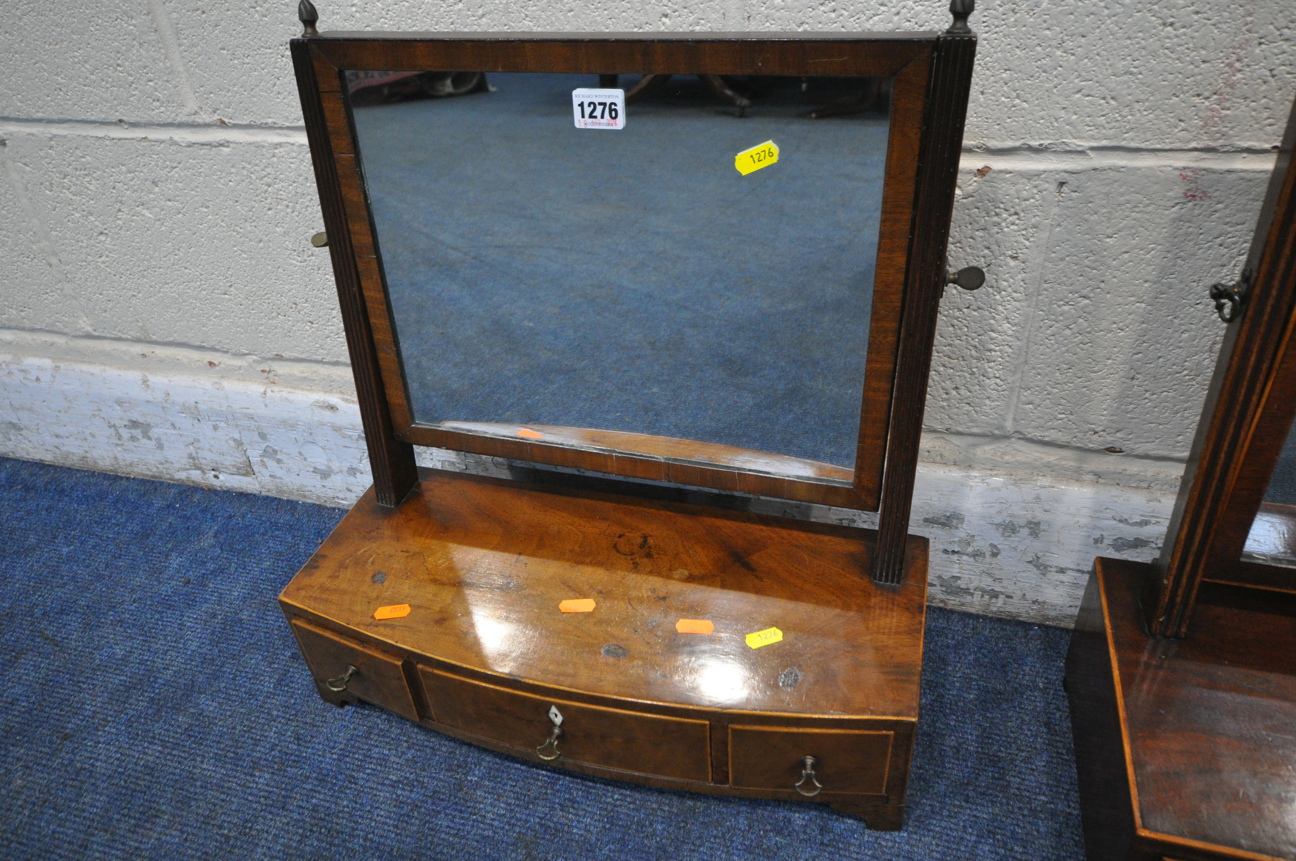 A GEORGIAN MAHOGANY BOW FRONT DRESSING TABLE MIRROR, with twin finial, three drawers, width 47cm x - Image 2 of 4