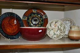 SIX PIECES OF 19TH AND 20TH CENTURY CERAMICS, comprising a Poole pottery abstract footed platter,