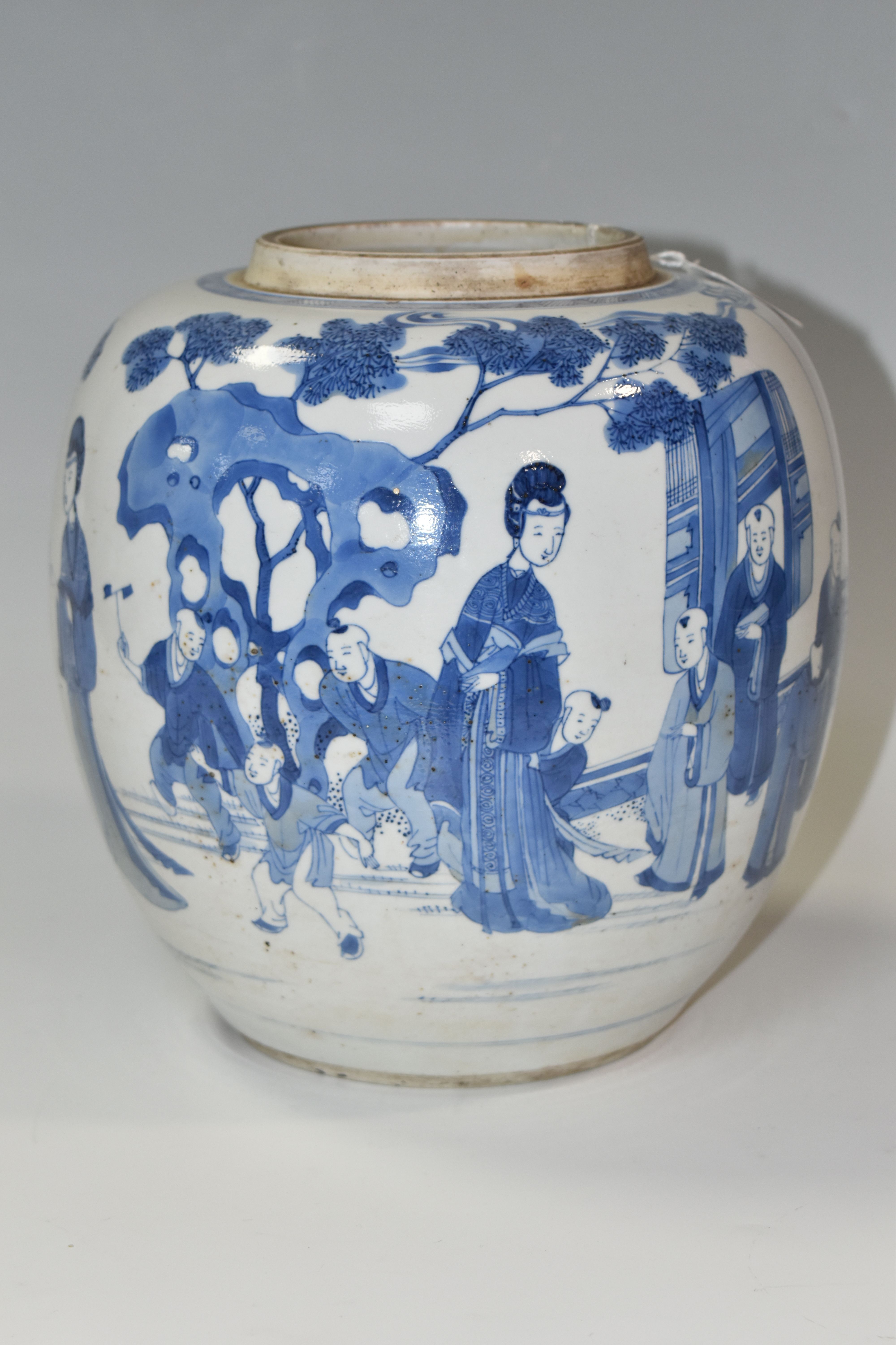 A 19TH CENTURY CHINESE PORCELAIN BLUE AND WHITE GINGER JAR WITH LEAF MARK TO BASE, decorated with - Image 2 of 9