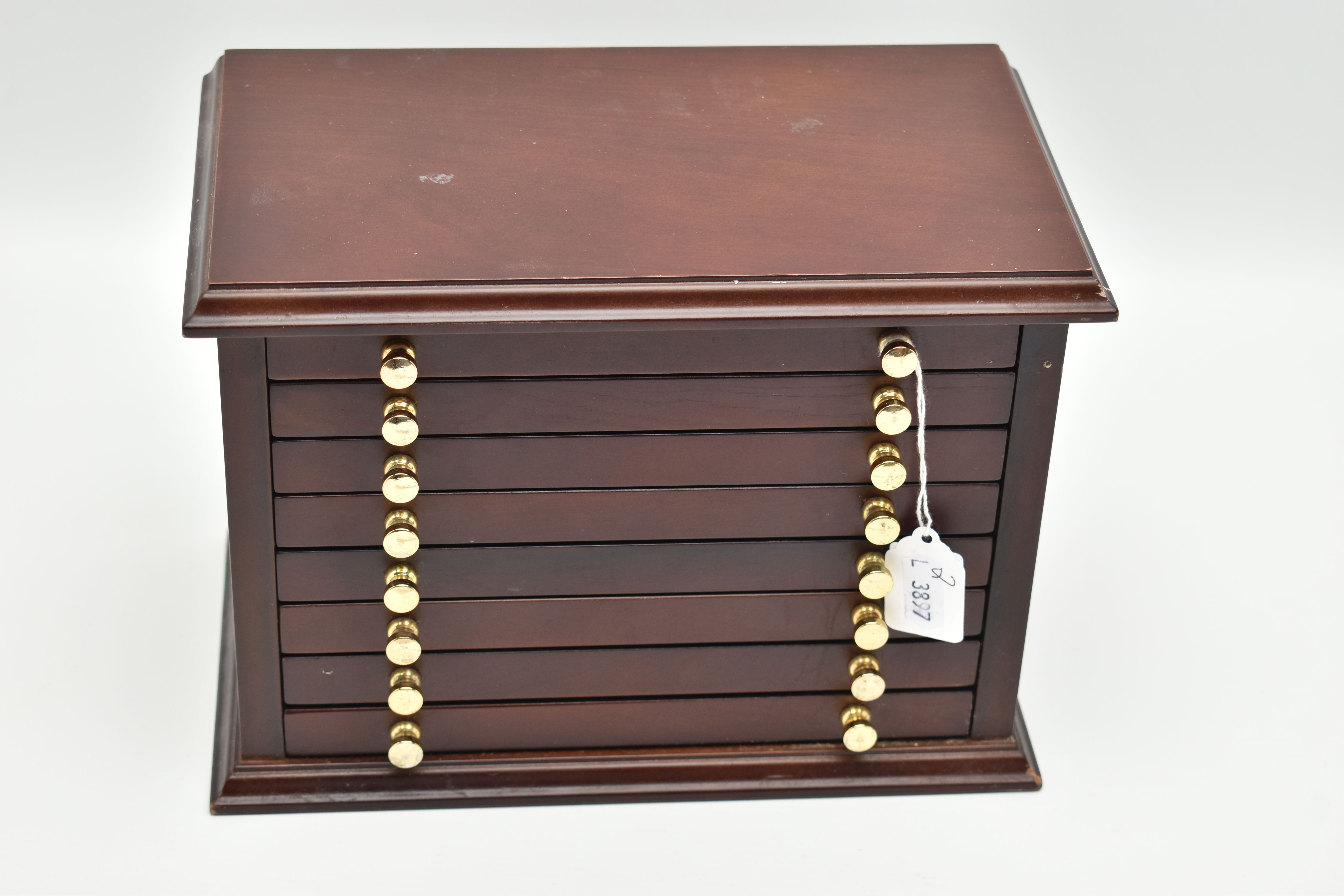 A SMALL WOODEN COIN CABINET, consisting of eight drawers seven containing UK coinage from 1939-1945, - Image 9 of 9