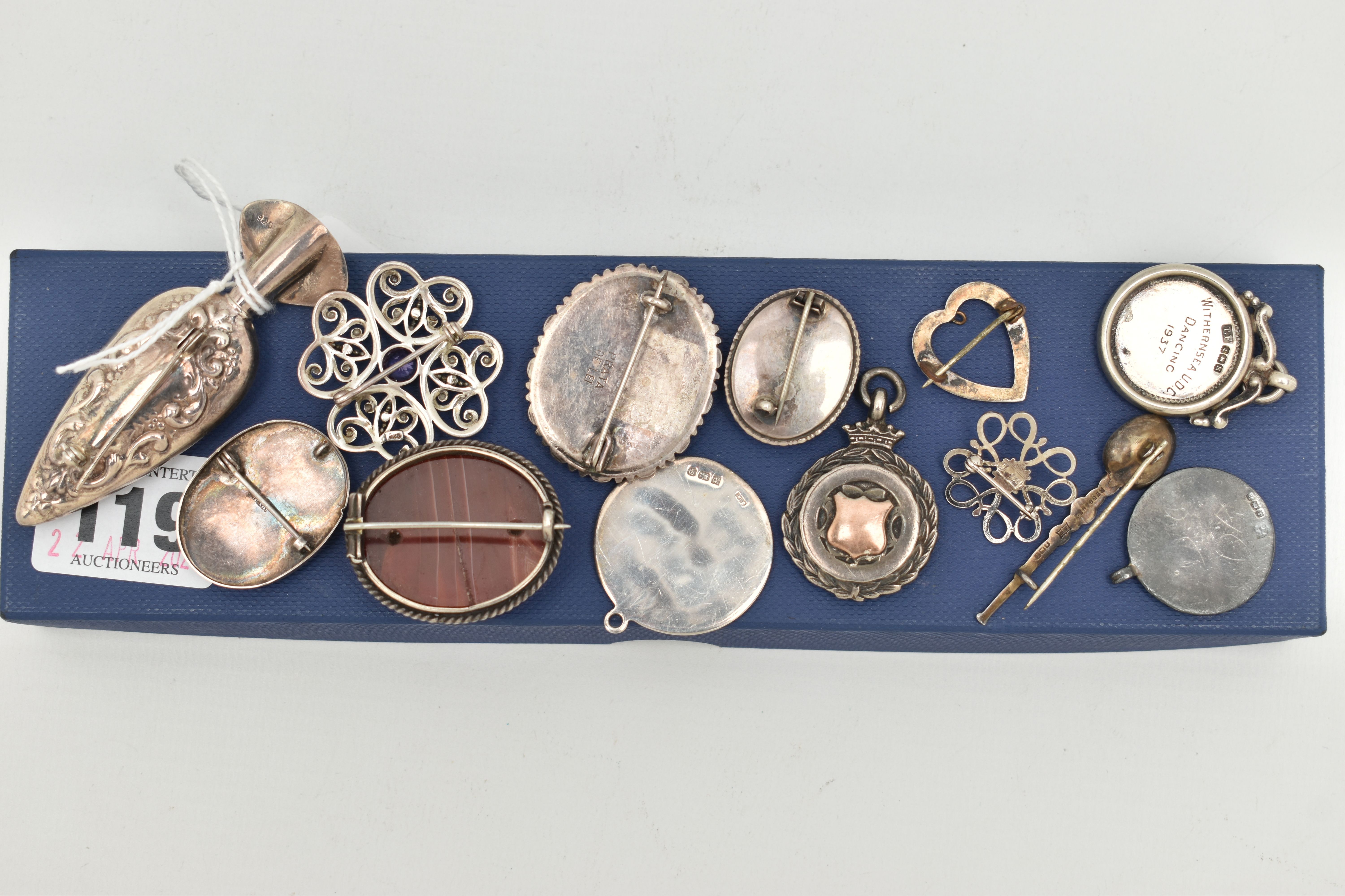 AN ASSORTMENT OF SILVER AND WHITE METAL ITEMS, to include three silver sporting medals, a silver - Image 4 of 4
